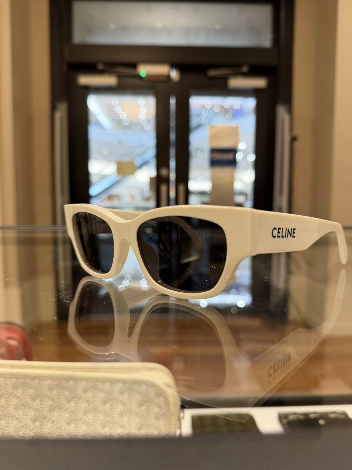 Celine Celine Spring22 Monochroms Cat Eye Sunglasses Size ONE SIZE - 2 Thumbnail