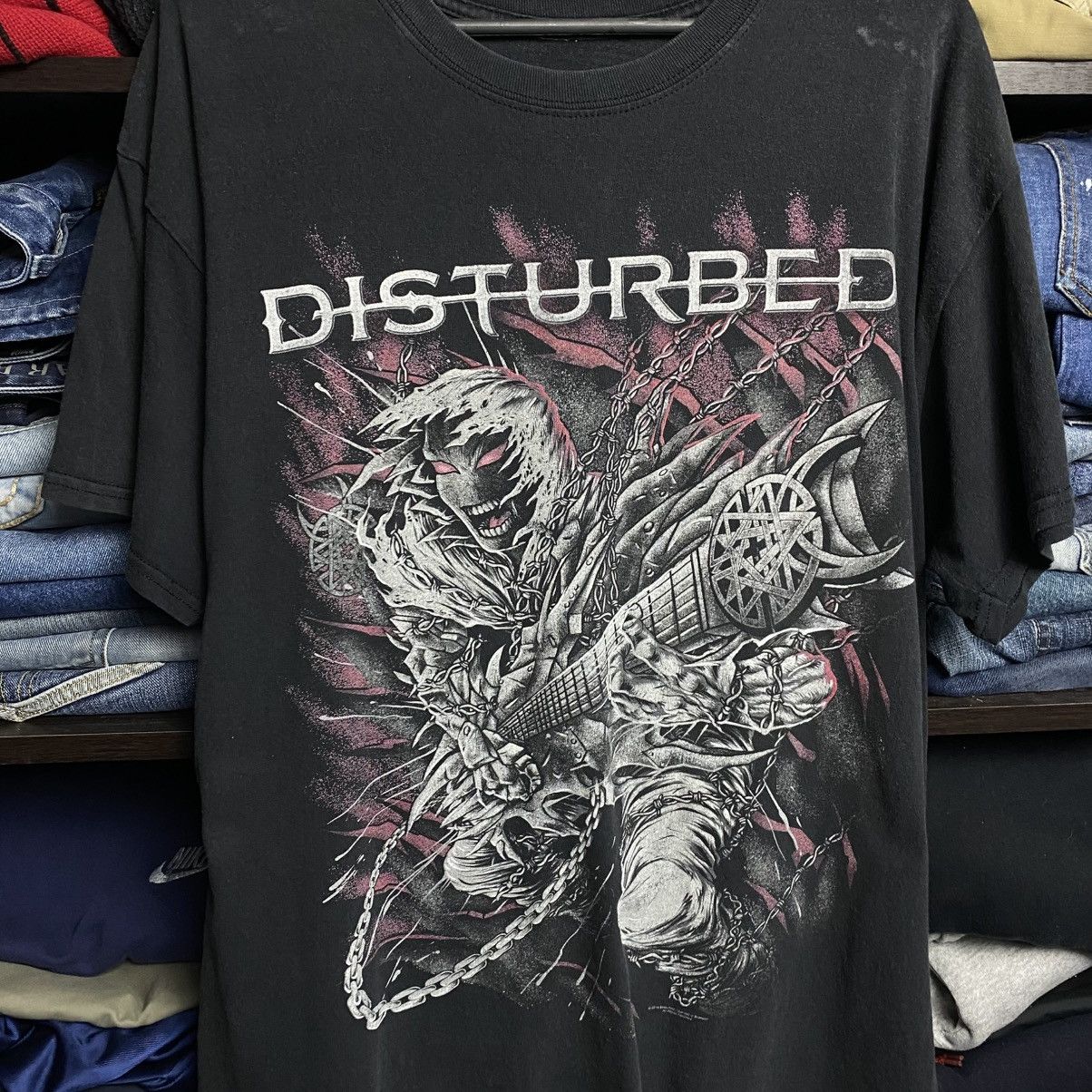 Band Tees Vintage Disturbed 2016 Graphic Logo rock band tee size L Size US L / EU 52-54 / 3 - 2 Thumbnail