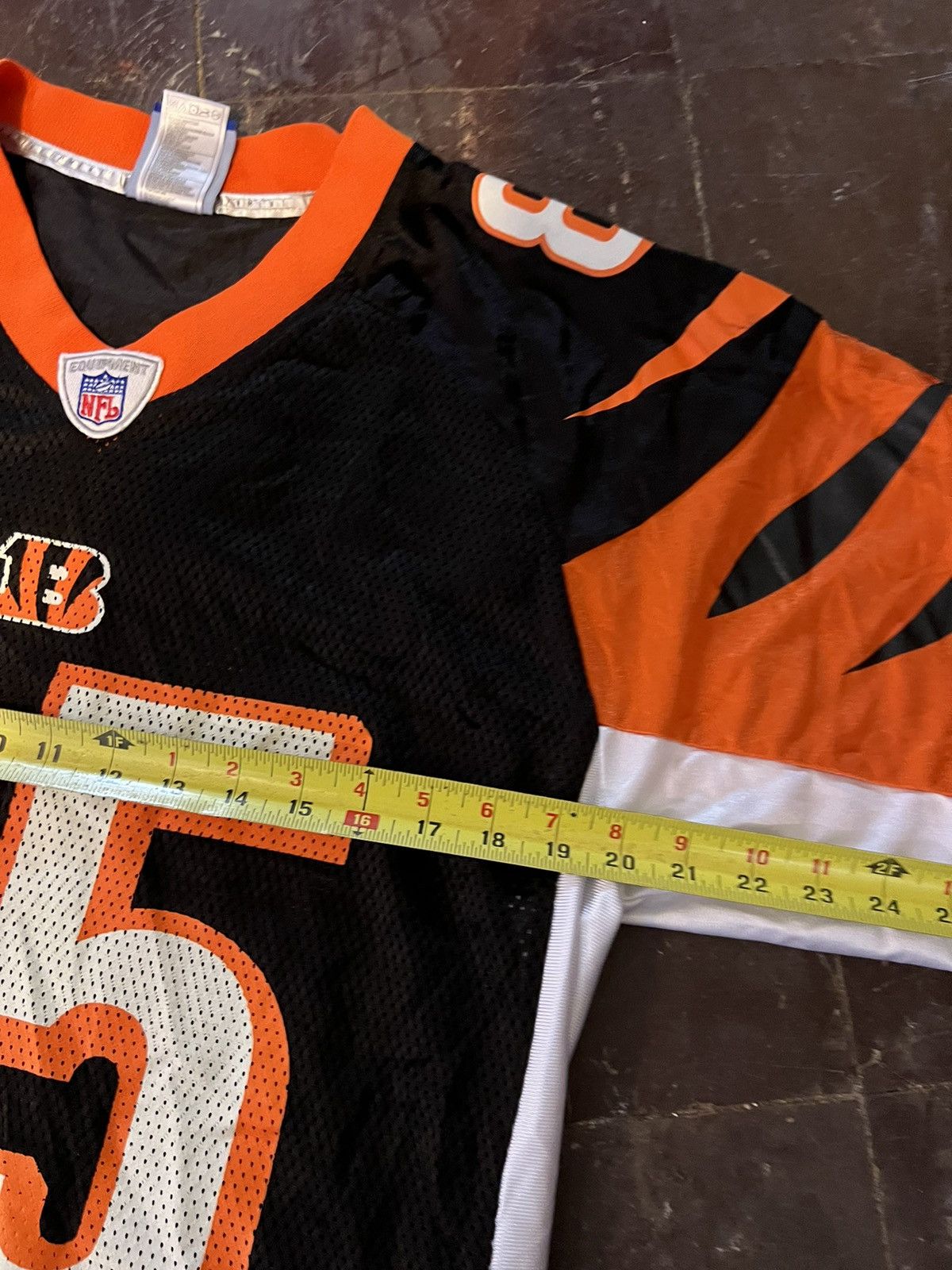 NFL × Vintage Vintage Cincinnati Bengals Chad Johnson Jersey Size US M / EU 48-50 / 2 - 8 Thumbnail