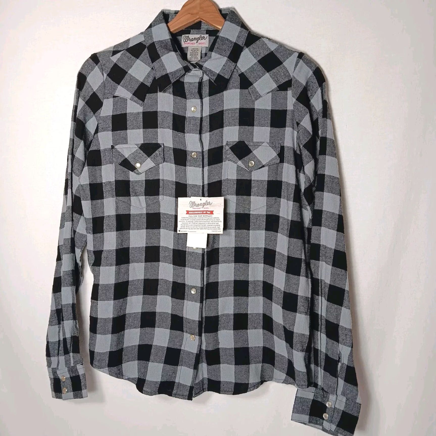 Wrangler Wrangler Shirt Women M Flannel Plaid Pearl Snap Western Ranch Cowgirl Rodeo Gray Black Fall Winter Spring Casual Workwear Size M / US 6-8 / IT 42-44 - 2 Thumbnail