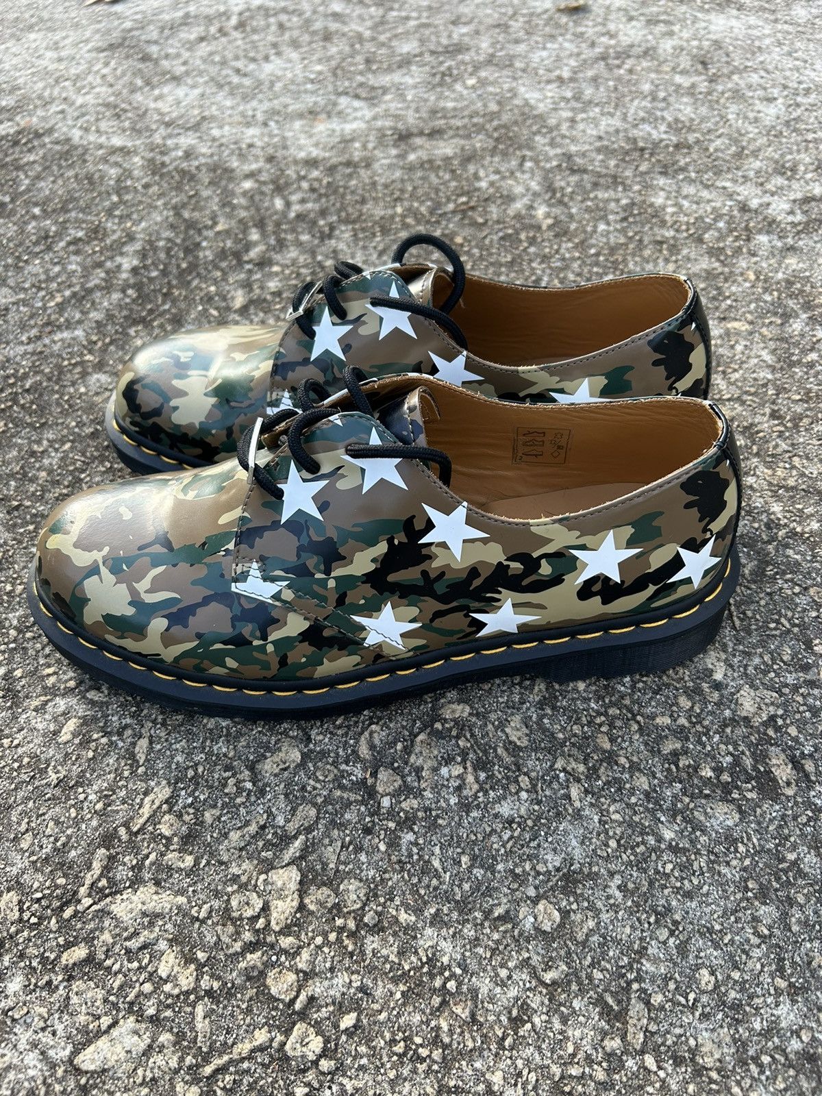 Dr. Martens × END. × Sophnet. Dr Martens 1461 x End x Sophnet camo Size US 10.5 / EU 43-44 - 3 Thumbnail
