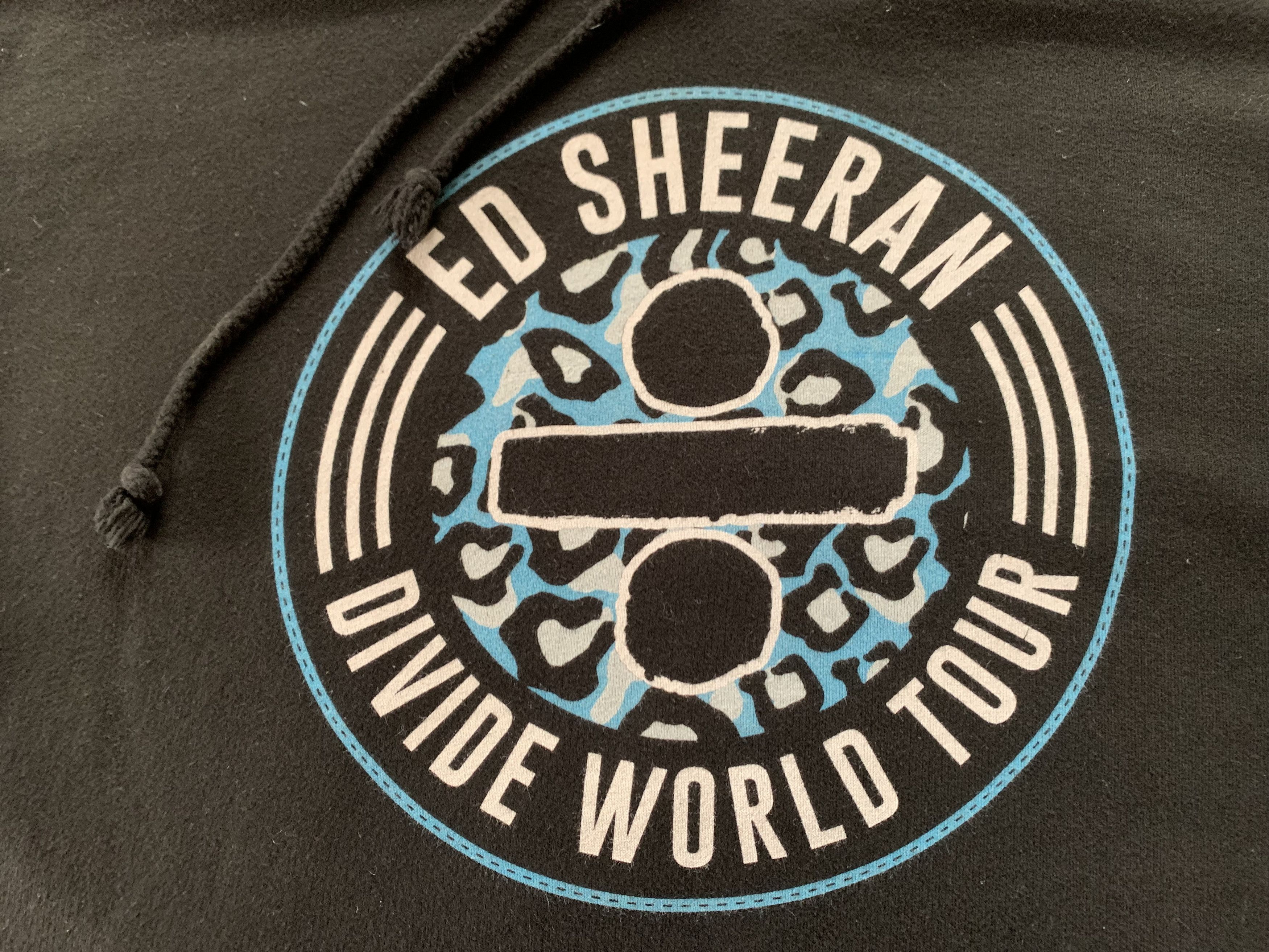 Band Tees Ed Sheeran Divide World Tour Black Hoodie Size US XS / EU 42 / 0 - 5 Thumbnail