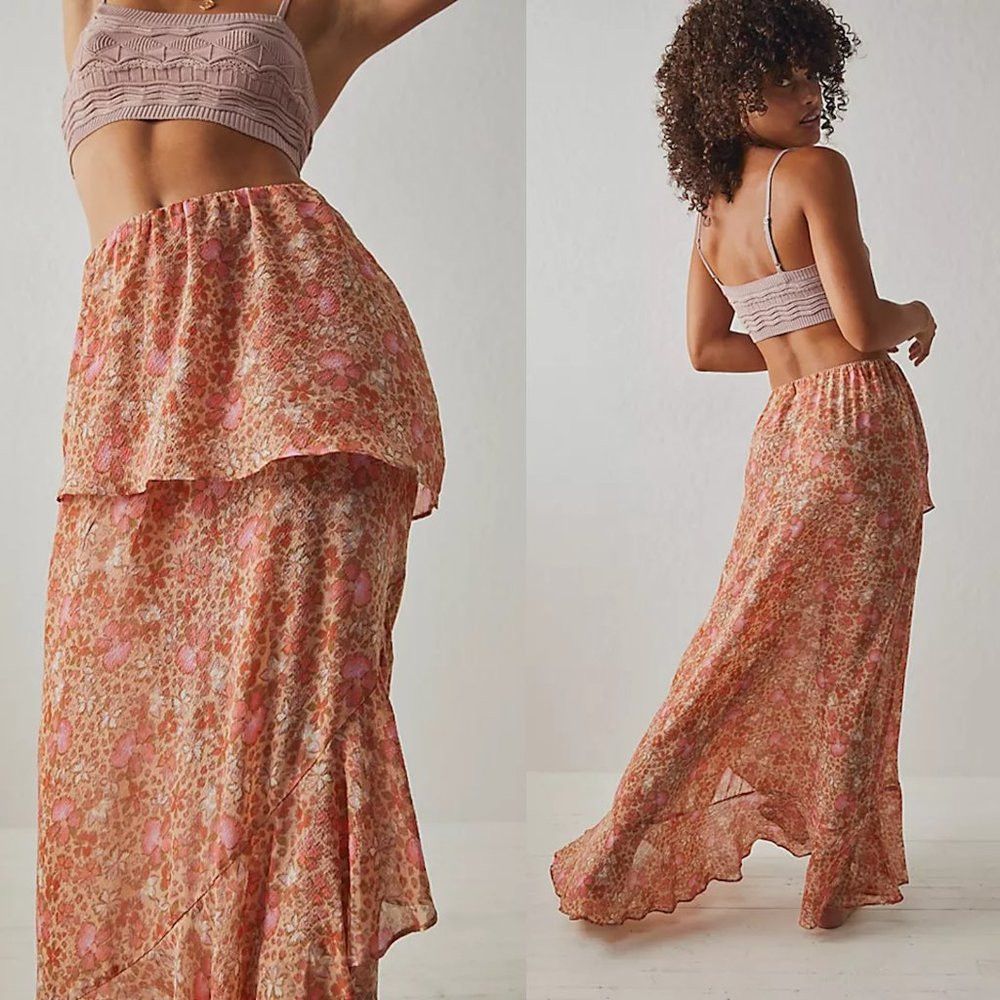 Free People New Free People Romance Me Blue Floral Half Slip Skirt Size Size 28" / US 6 / IT 42 - 8 Thumbnail