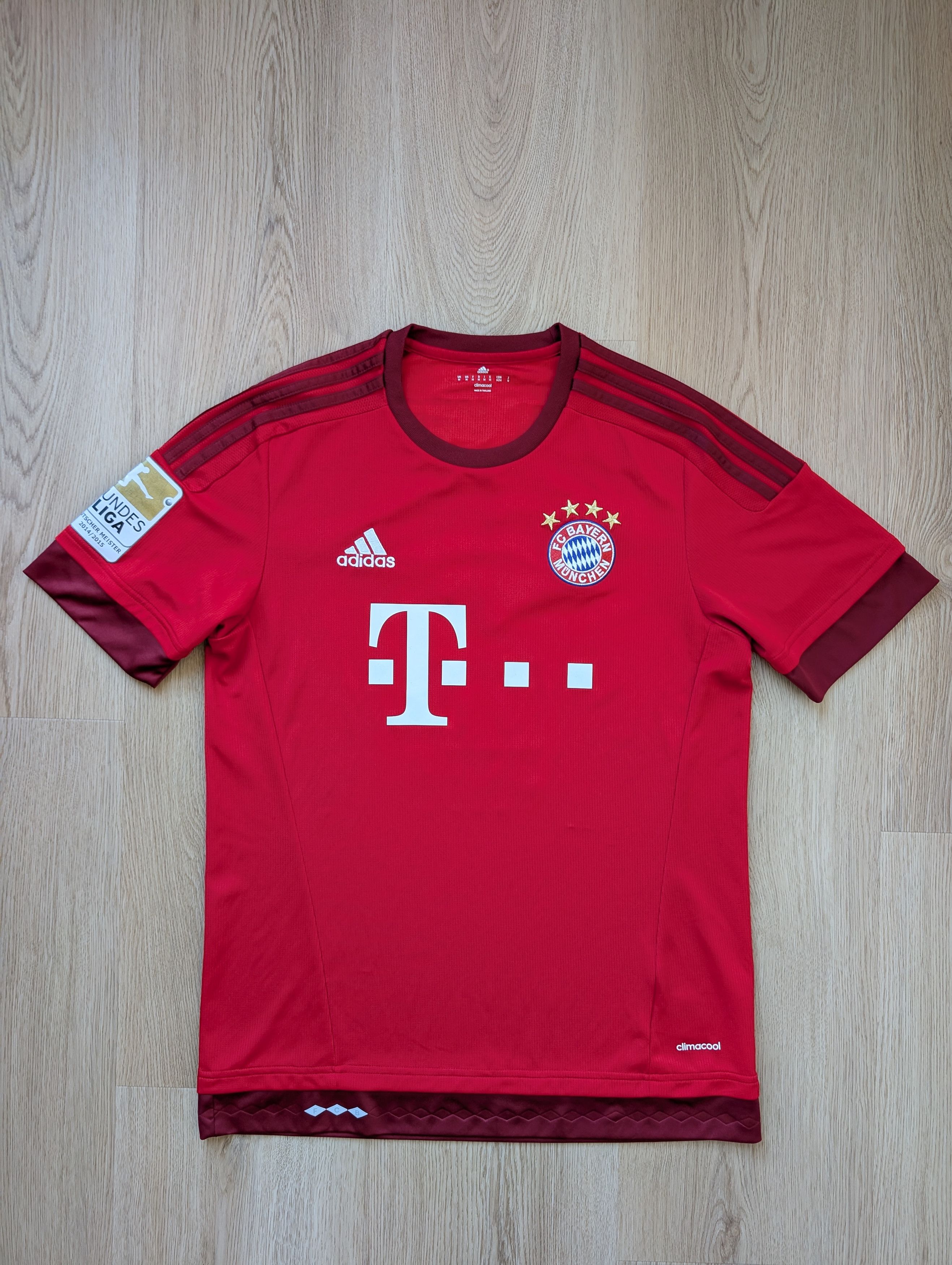 Adidas Adidas 2015/16 Bayern Munich 8 Red Home Football Jersey Size US M / EU 48-50 / 2 - 1 Thumbnail