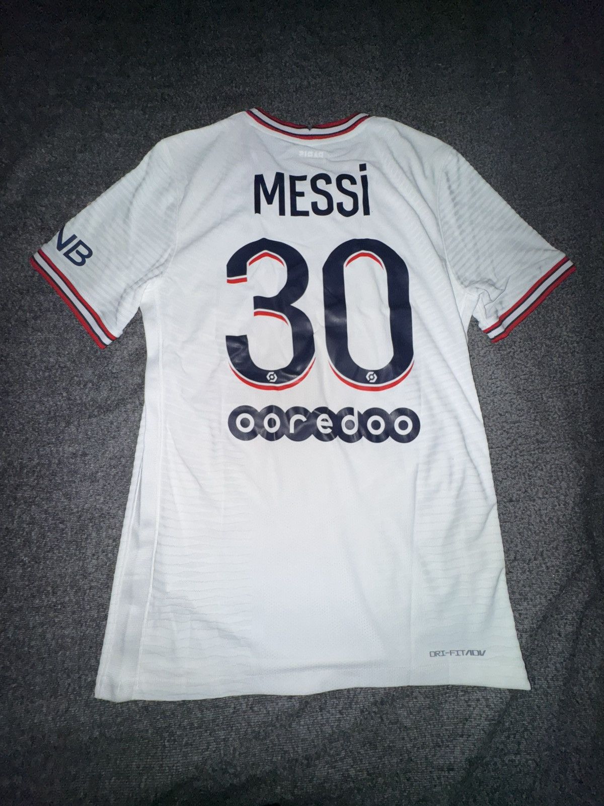 Jordan Brand Messi 2021/22 PSG Fourth Jersey Size US S / EU 44-46 / 1 - 1 Thumbnail