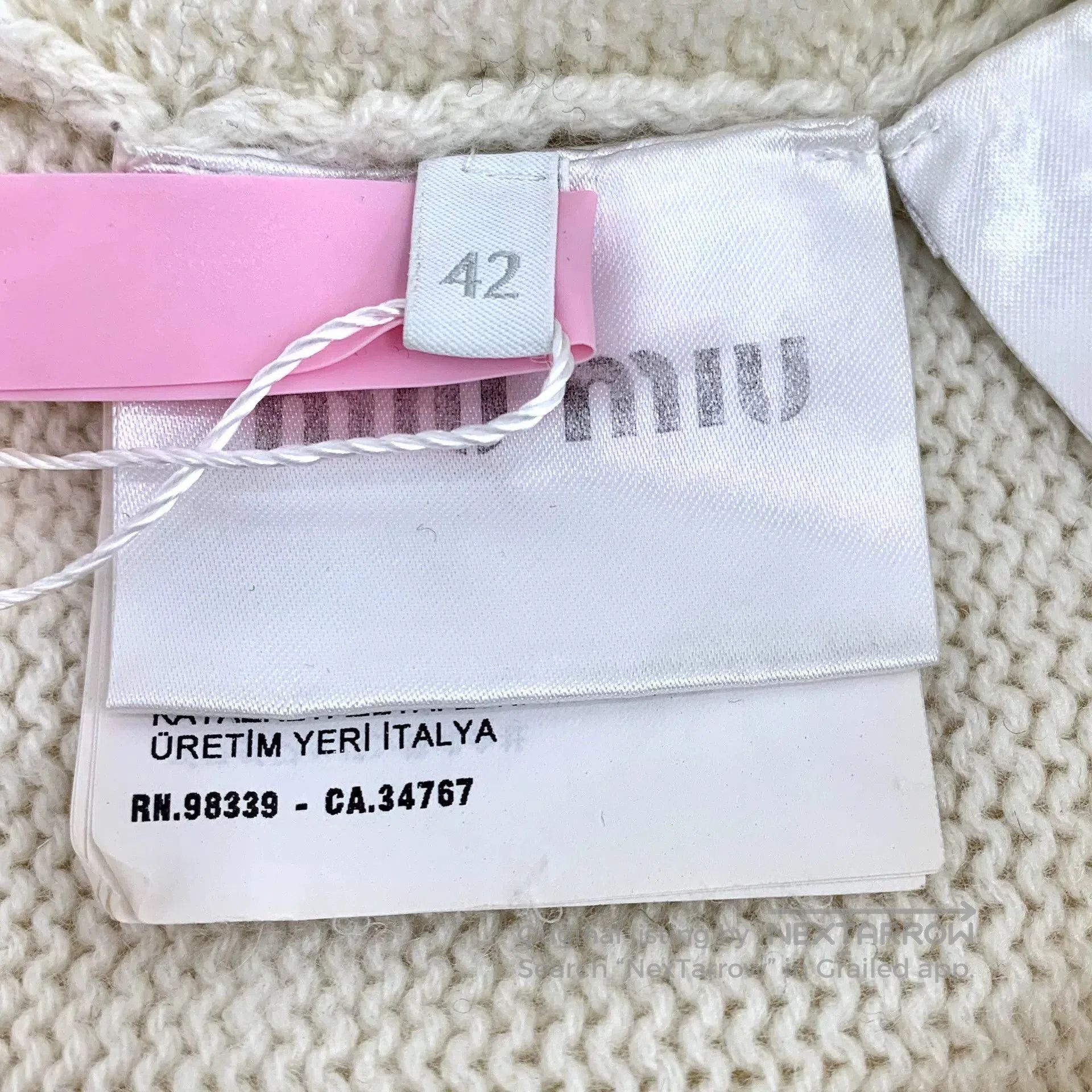 Miu Miu miu miu color block logo sweater. Size S / US 4 / IT 40 - 7 Thumbnail