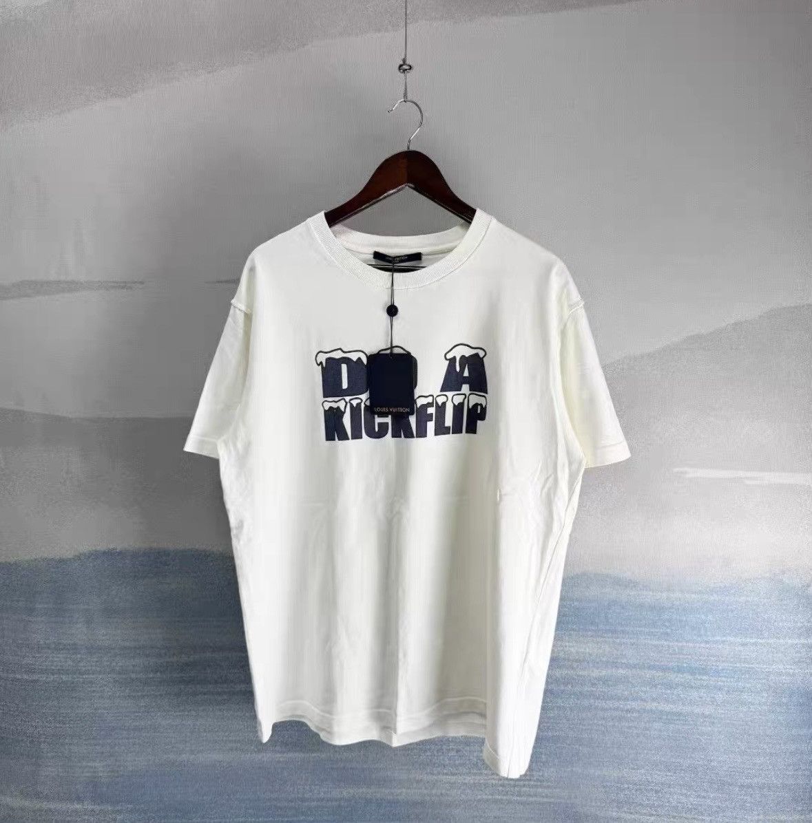 Louis Vuitton LV short sleeve t-shirt wxx Size US XL / EU 56 / 4 - 4 Thumbnail