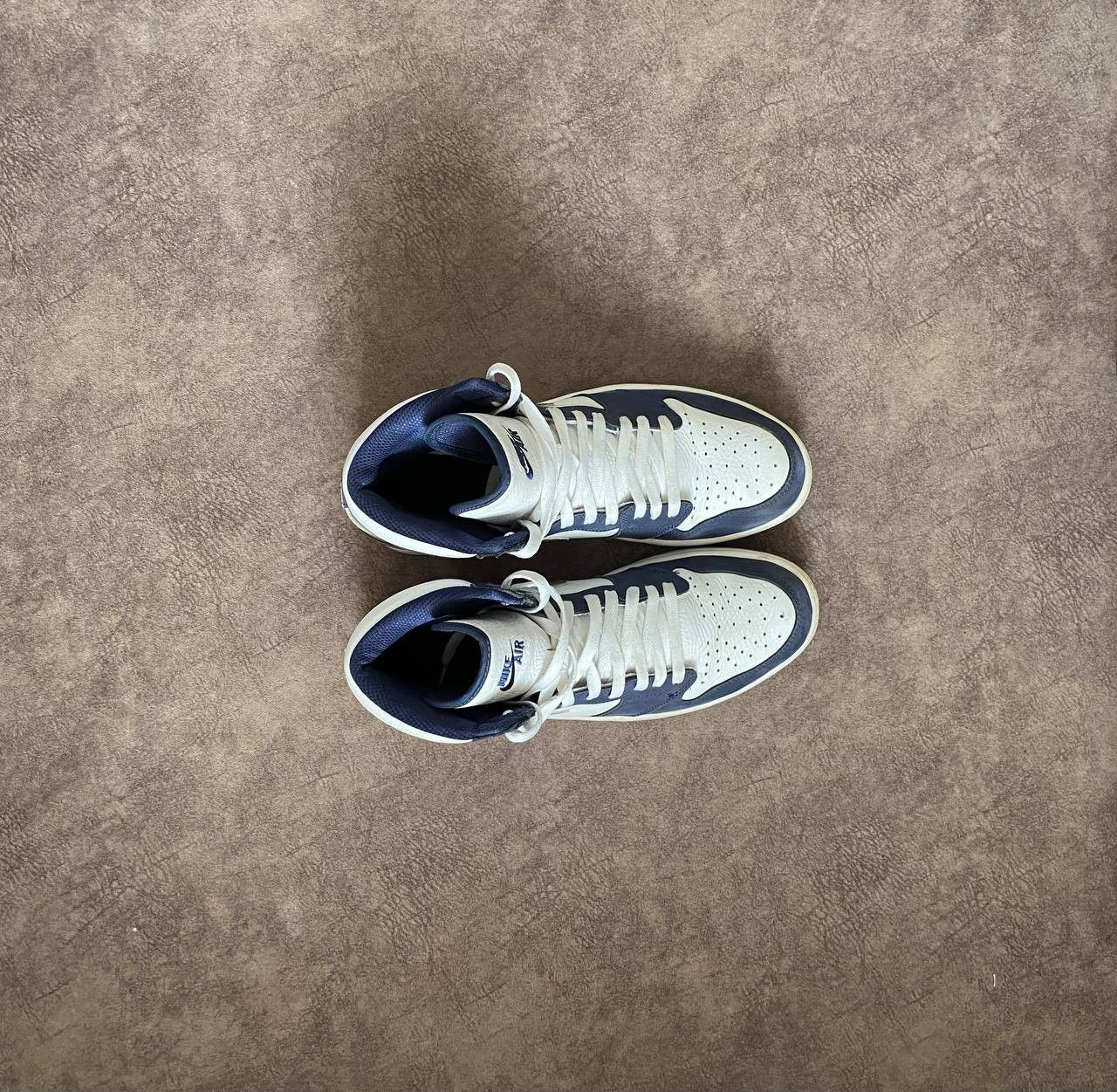 Jordan Brand × Nike Air Jordan 1 Retro High CO.JP Midnight Navy 10.5us Size US 10.5 / EU 43-44 - 3 Thumbnail