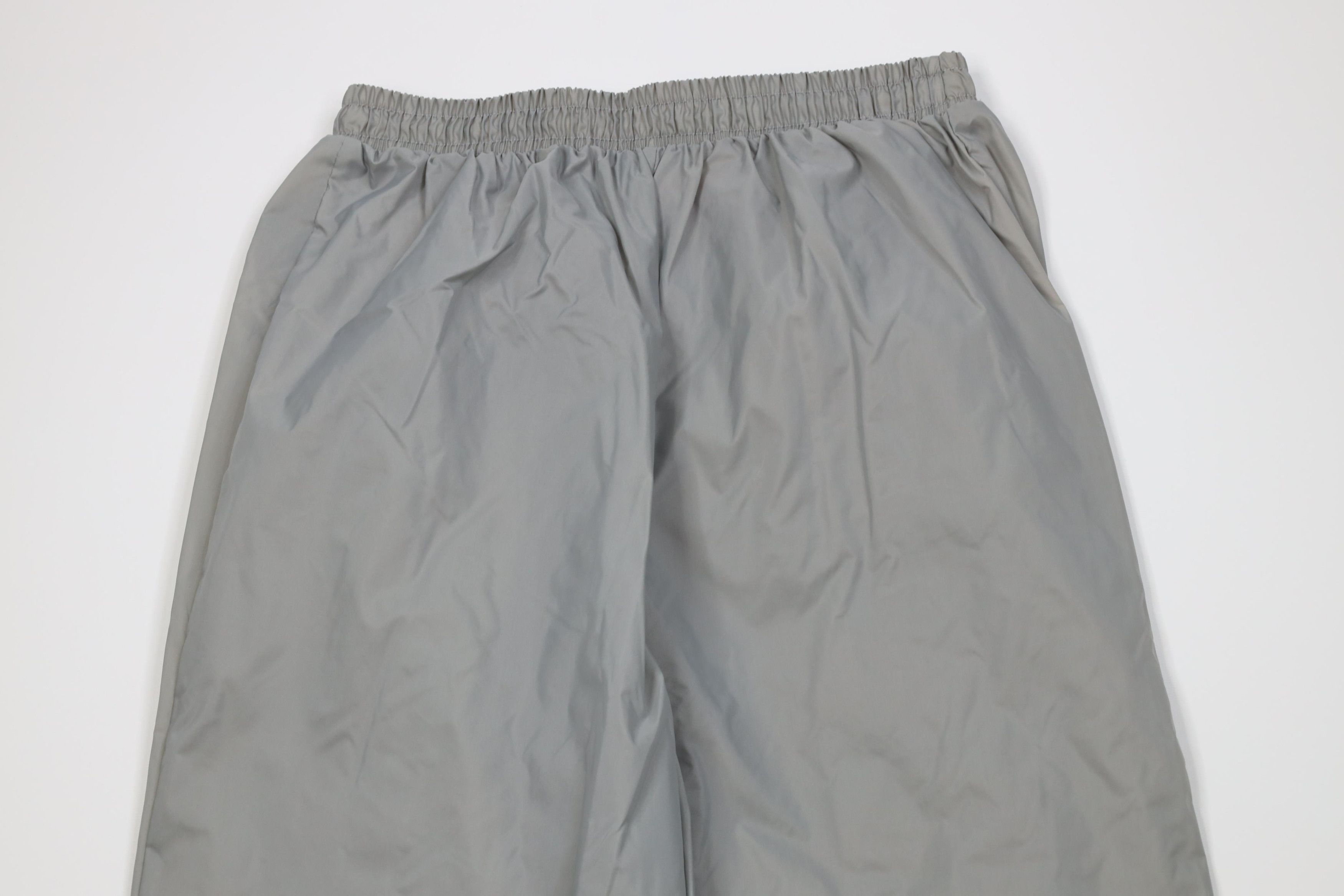 Vintage Vintage 90s Streetwear Wide Leg Windbreaker Rain Pants Gray Size US 34 / EU 50 - 2 Thumbnail