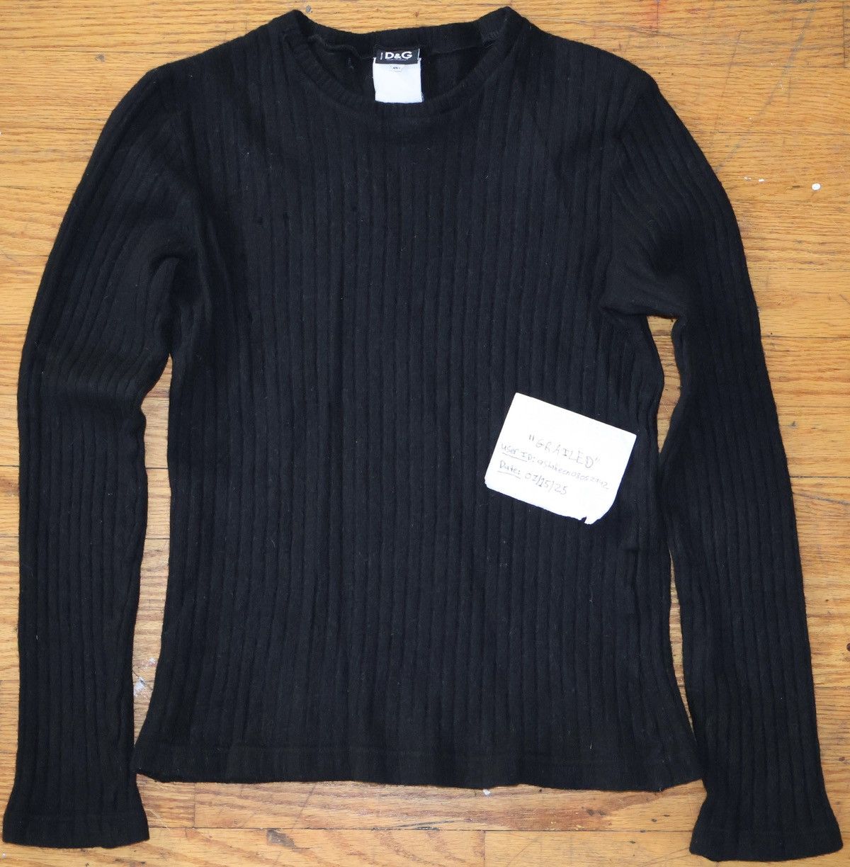 Dolce & Gabbana DELISTING IN 1hr* Dolce and Gabbana Wool Rare Holes Edition Size US L / EU 52-54 / 3 - 1 Thumbnail