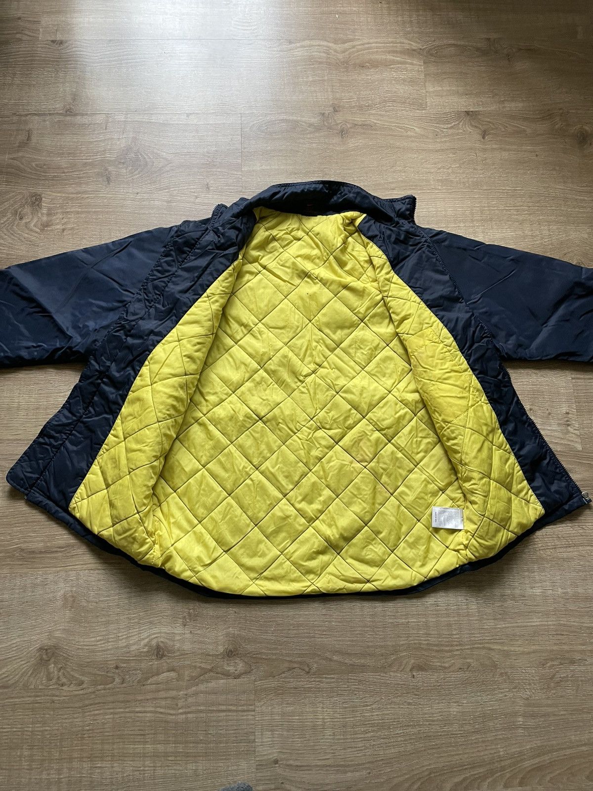 Nike Vintage 90s Nike Swoosh Logo Accent Quilted Coat Jacket Size US S / EU 44-46 / 1 - 11 Thumbnail