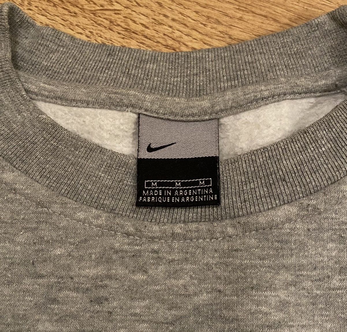 Nike Nike Big Logo Sweatshirt x Vintage x Streetwear Size US M / EU 48-50 / 2 - 4 Thumbnail