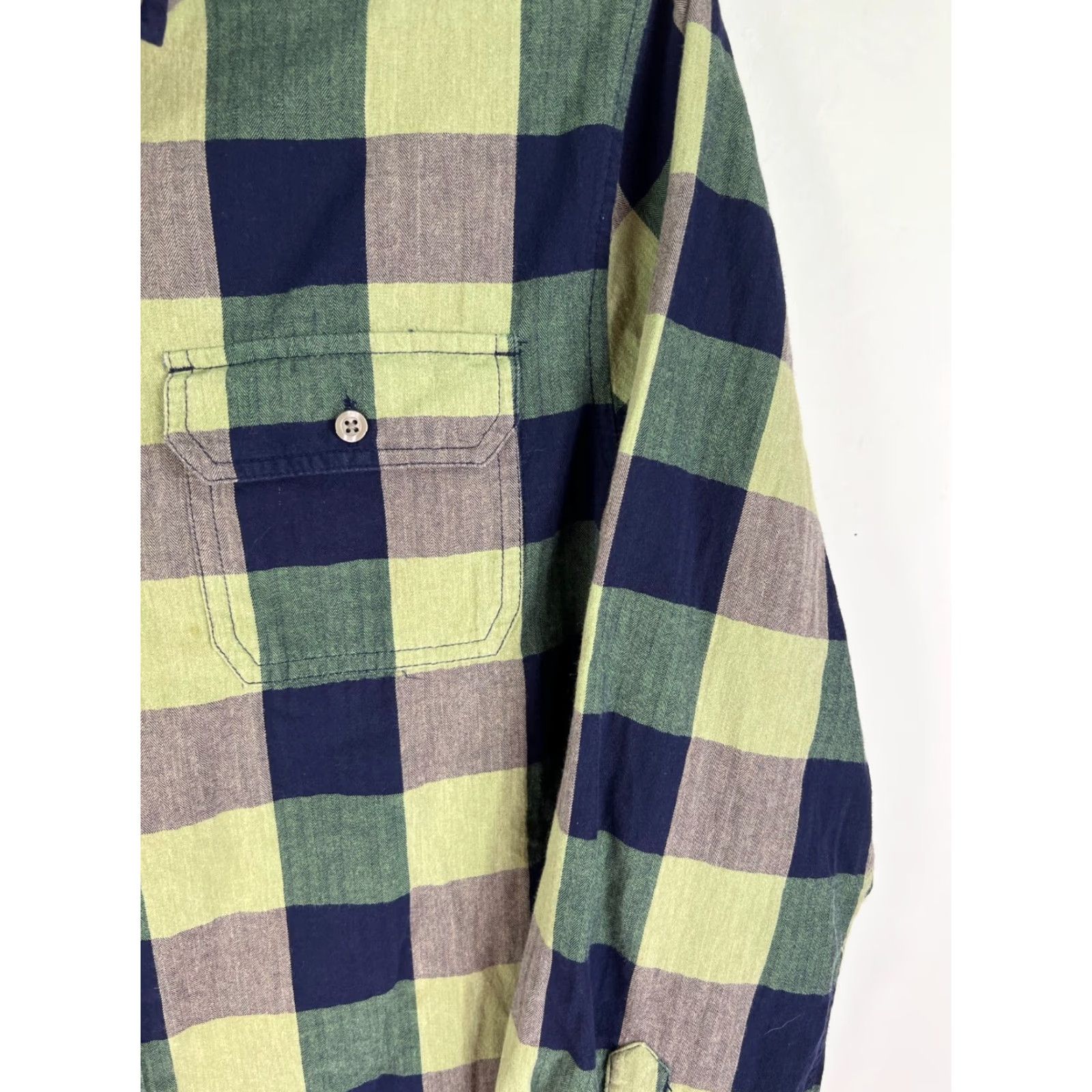 Vintage VINTAGE Ocean & Coast Plaid Button Down Shirt Mens Size L Blue Yellow Long Sleeve Size US L / EU 52-54 / 3 - 4 Thumbnail