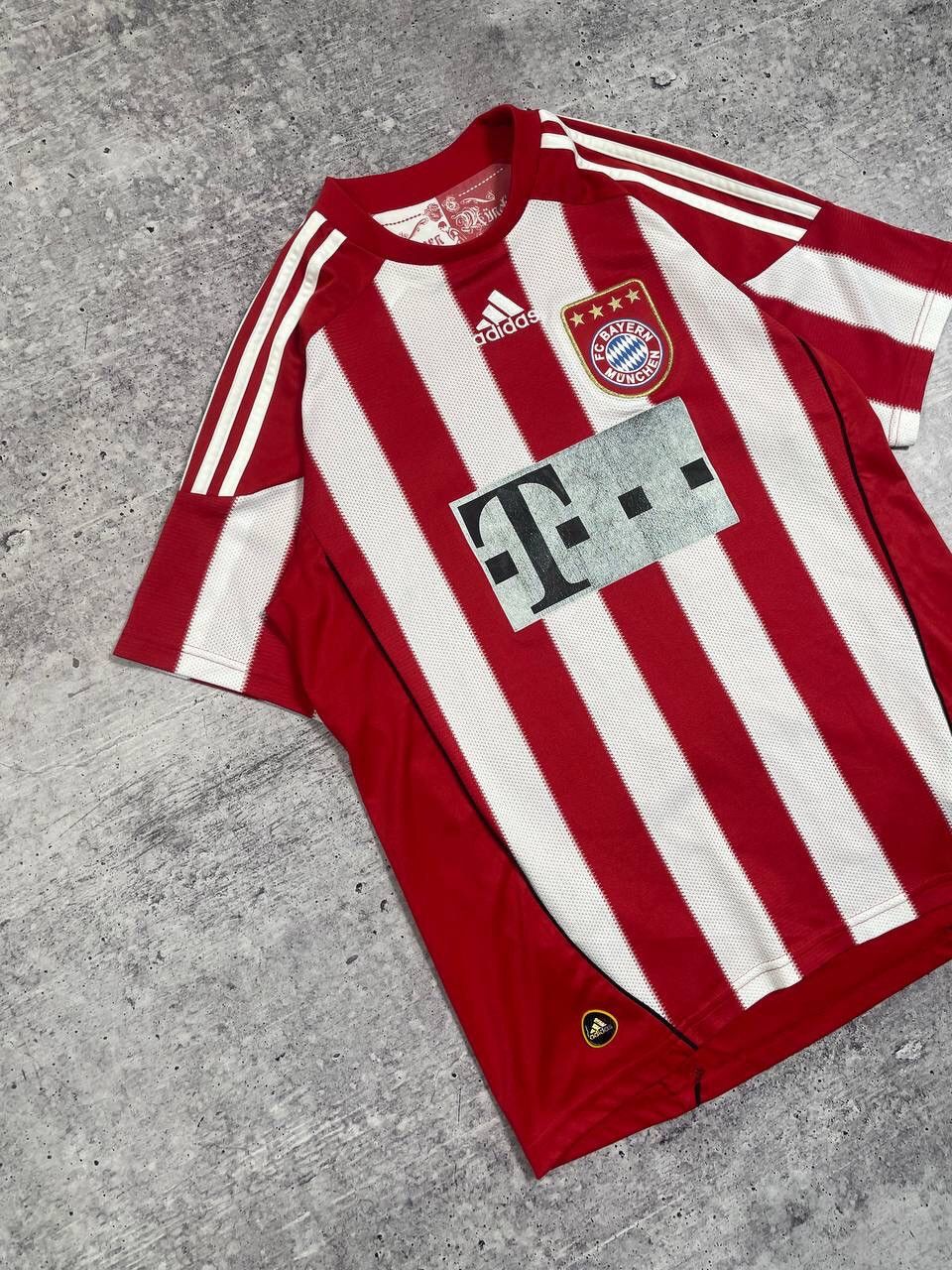 Adidas Vintage 2010-2011 Adidas Bayern Soccer Jersey T-Shirt Y2K Size US S / EU 44-46 / 1 - 2 Thumbnail
