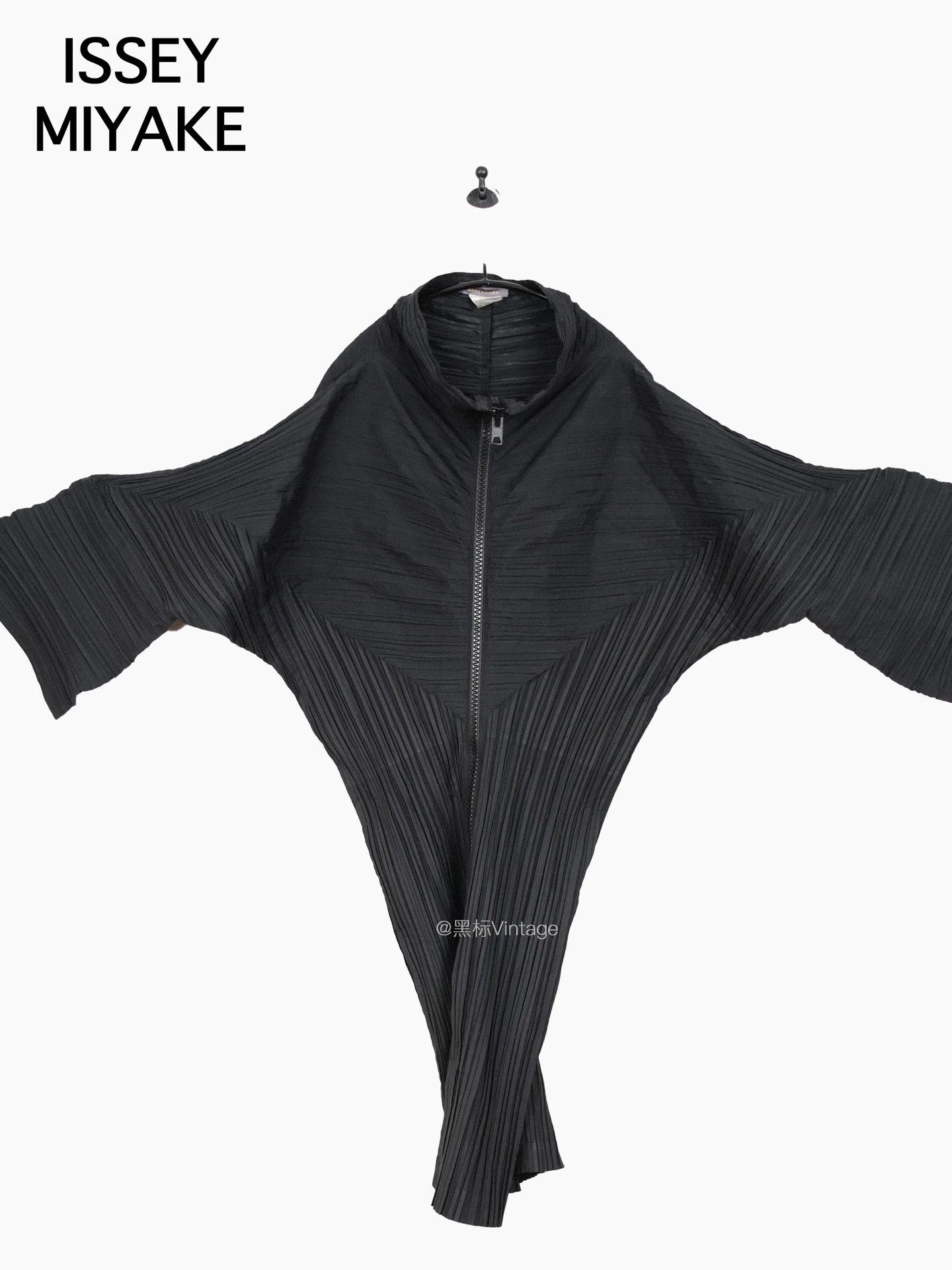 Issey Miyake Issey Miyake 82AW Archive Pleated Kite Top Women's Size M / US 6-8 / IT 42-44 - 1 Thumbnail