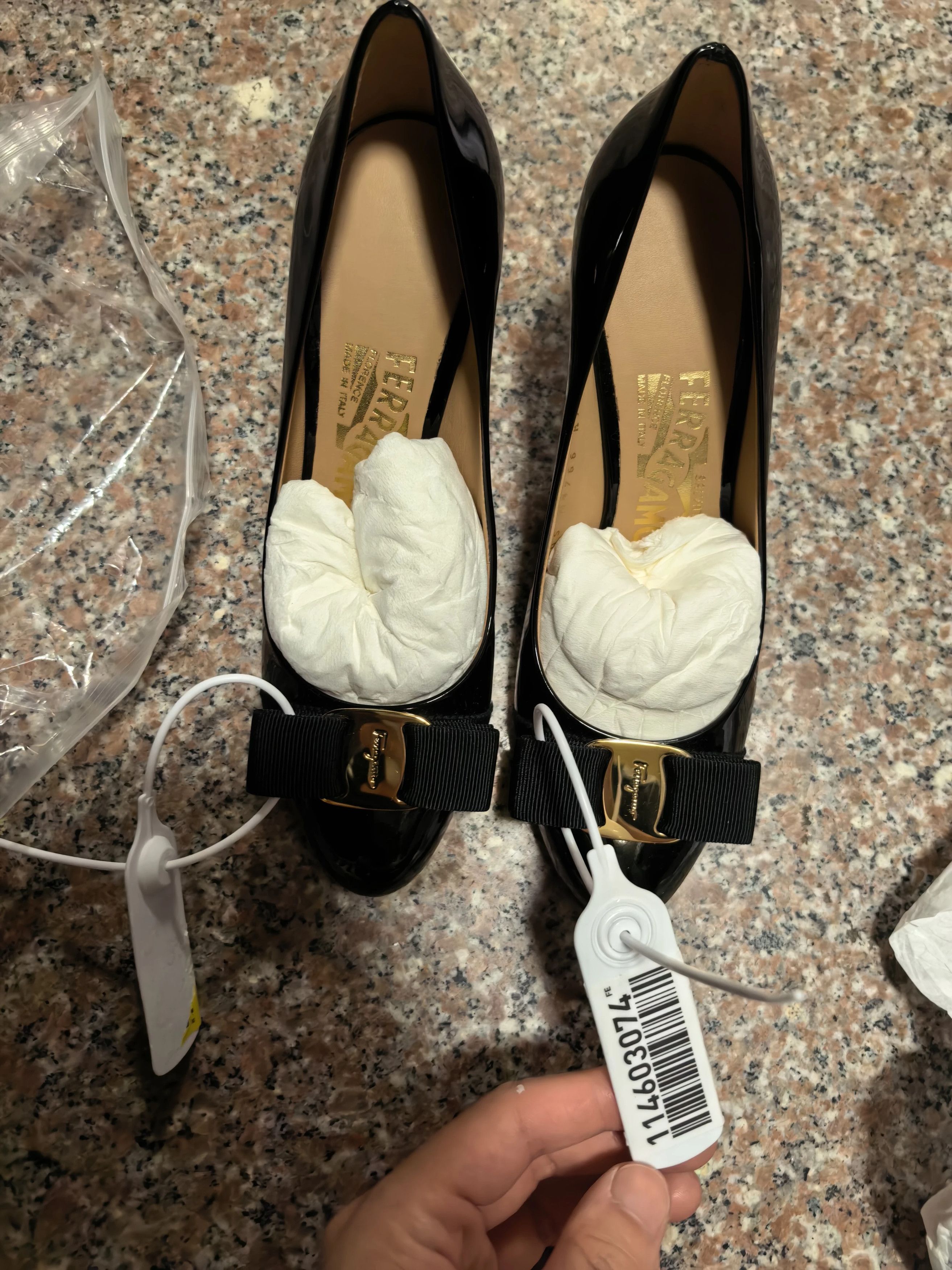 Salvatore Ferragamo Ferragamo Women's Classic High Heels US 4.5/EU 35 New Unused Size US 4.5 / IT 34.5 - 1 Thumbnail
