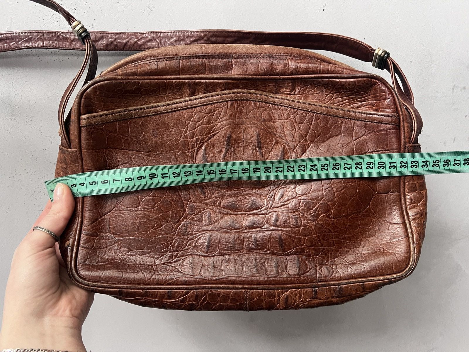 KMRii Rare kmrii style crocodile leather messenger bag hype y2k Size ONE SIZE - 15 Thumbnail
