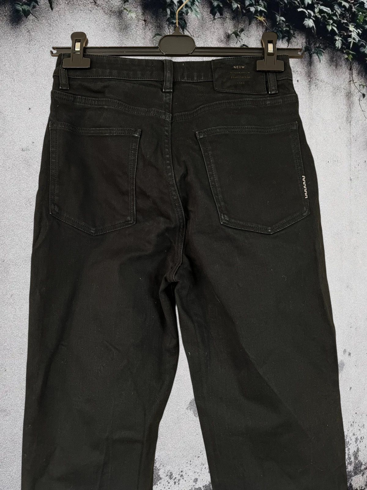 NEUW Denim Neuw Nico size 28 high rise straight black jeans Size 28" / US 6 / IT 42 - 4 Thumbnail