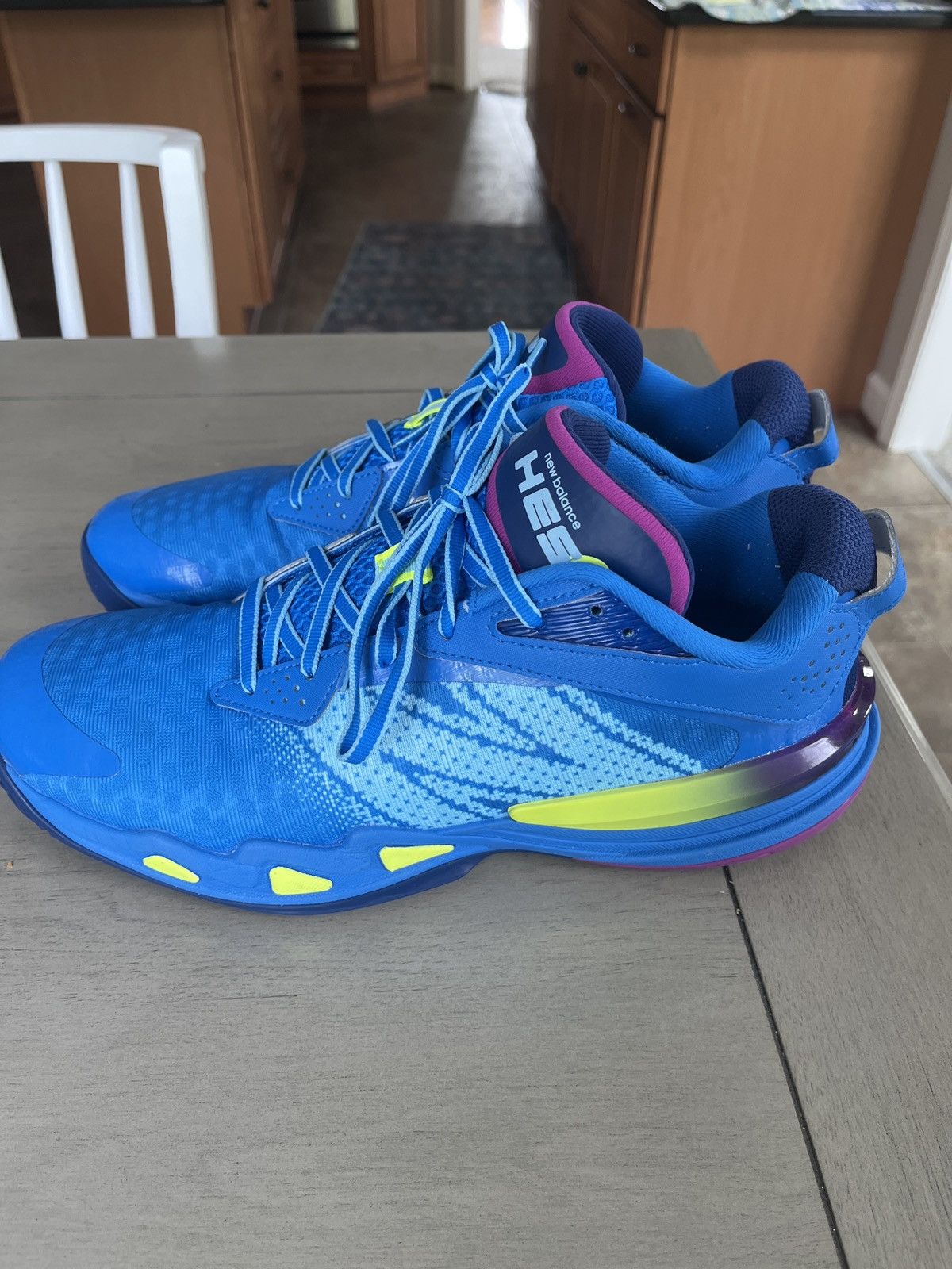 New Balance Hesi Low v2 Digi Dash Size US 11 / EU 44 - 3 Thumbnail
