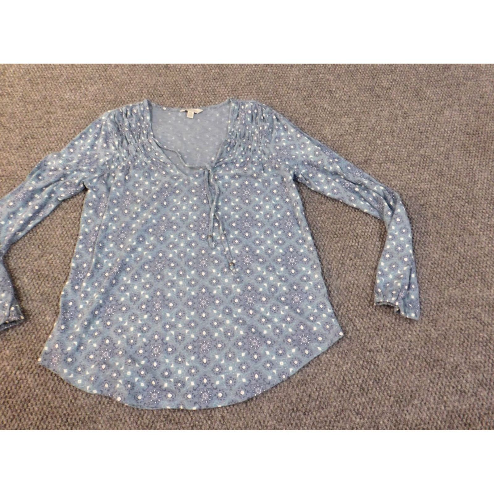 Lucky Brand Lucky Brand Blouse Shirt Womens M Blue Geometric Knit Cotton Polyester V-Neck Pullover Casual Short/Long Sleeve Size M / US 6-8 / IT 42-44 - 2 Thumbnail