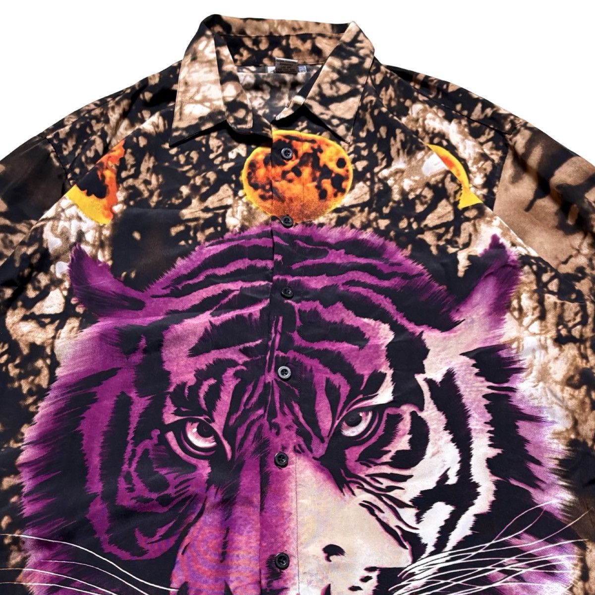 Other Vintage Y2K Trust Tiger Graphic Button Down Shirt Men's XL Size US XL / EU 56 / 4 - 2 Thumbnail