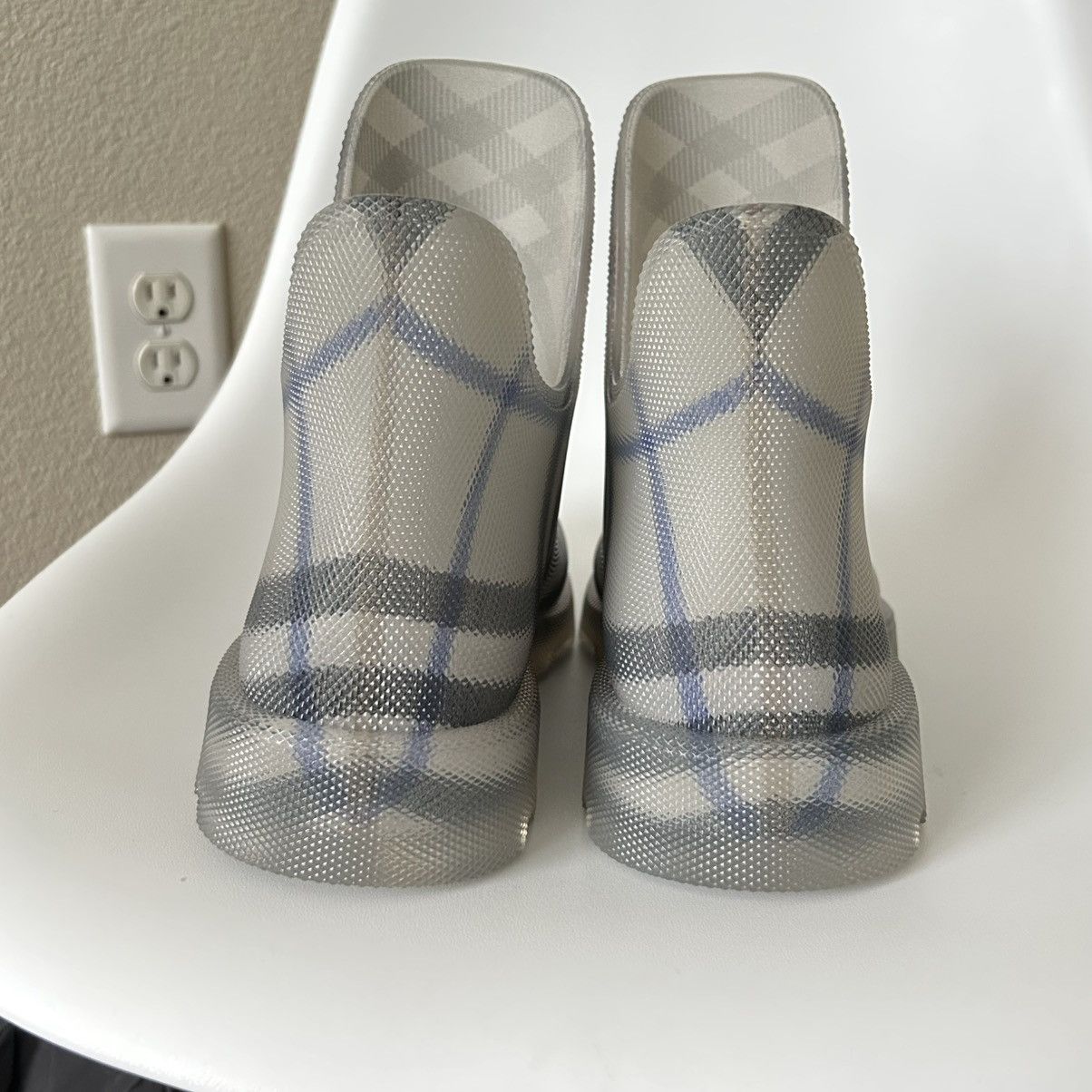 Burberry Burberry Marsh ‘Lichen’ Ankle Rubber Boot sz 8M (41EU) Size US 8 / EU 41 - 5 Thumbnail