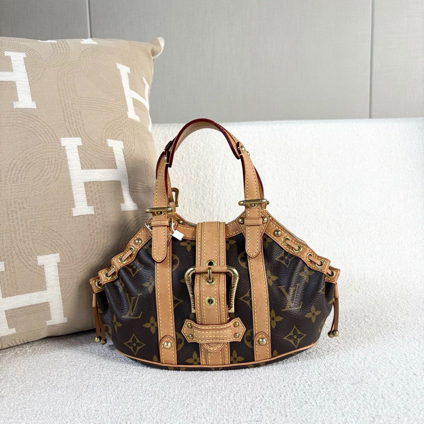Louis Vuitton Pre-loved Bag Very good condition Size ONE SIZE - 1 Thumbnail
