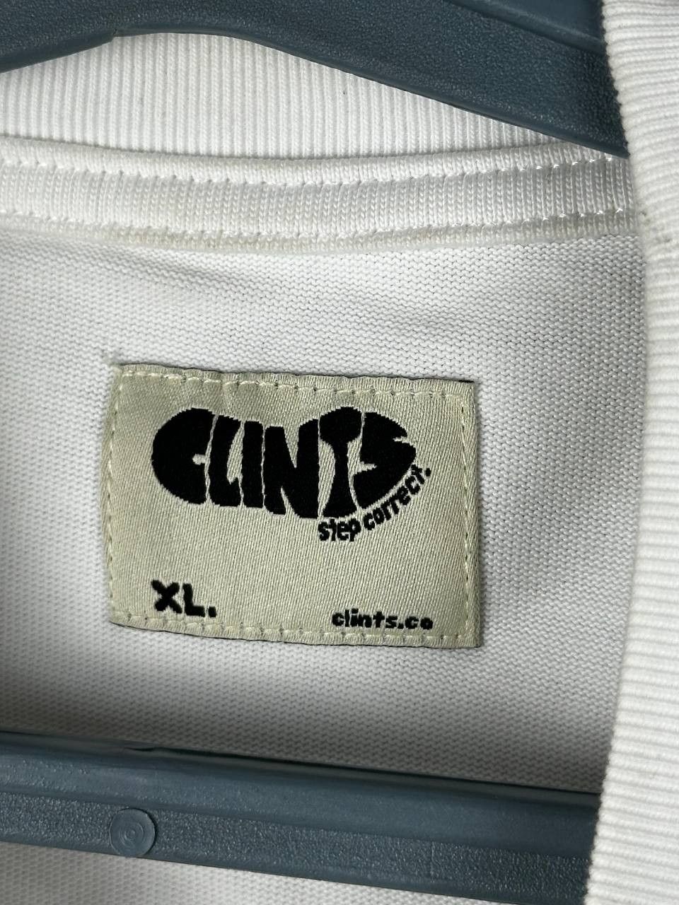 Clints Clints Co White Big Logo Streetwear T Shirt Size US XL / EU 56 / 4 - 9 Thumbnail