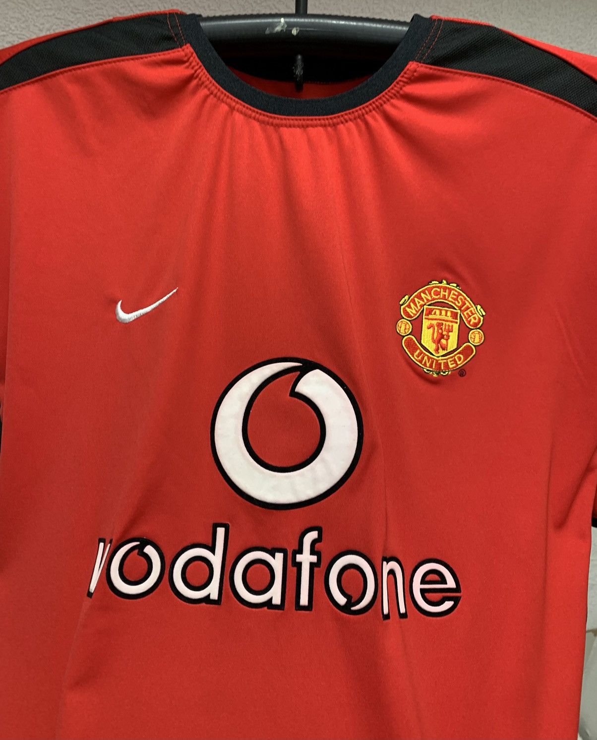 Vintage Manchester United Nike Vodafone vintage soccer jersey Xl sz Size US XL / EU 56 / 4 - 4 Thumbnail