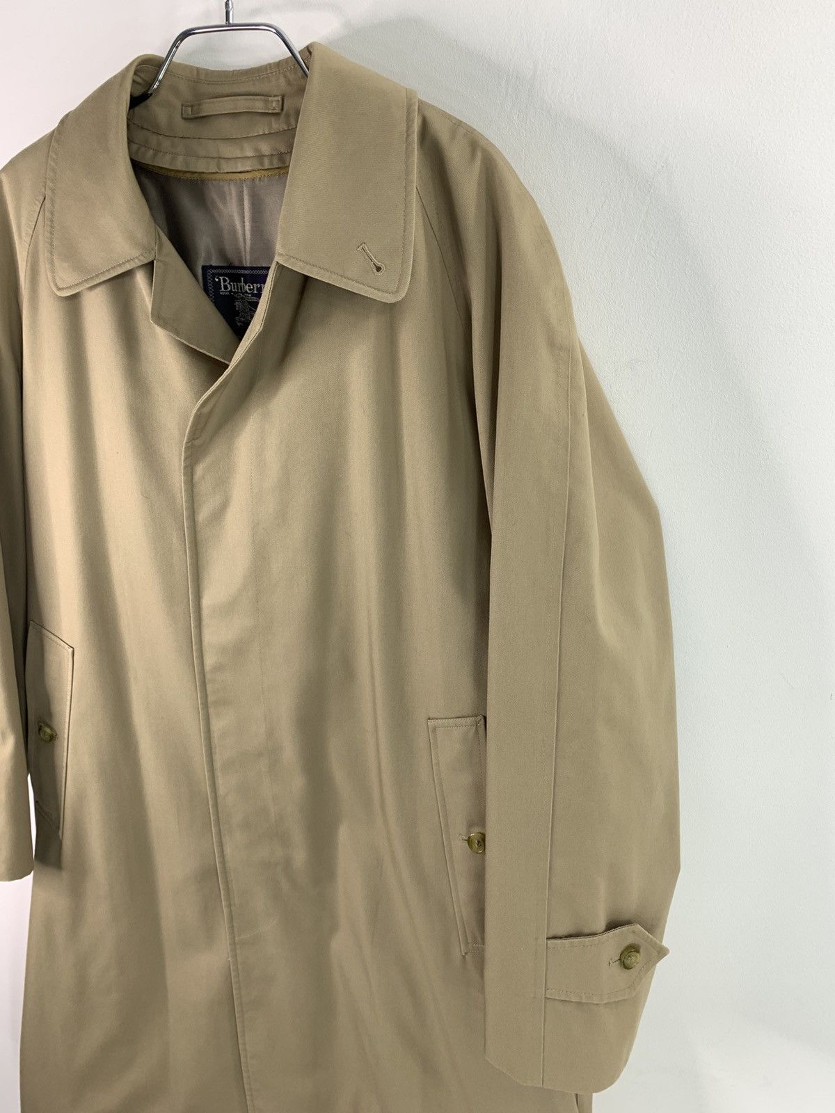 Burberry × Vintage Burberry Vintage Beige Trench Coat M/L Size Size US M / EU 48-50 / 2 - 8 Thumbnail