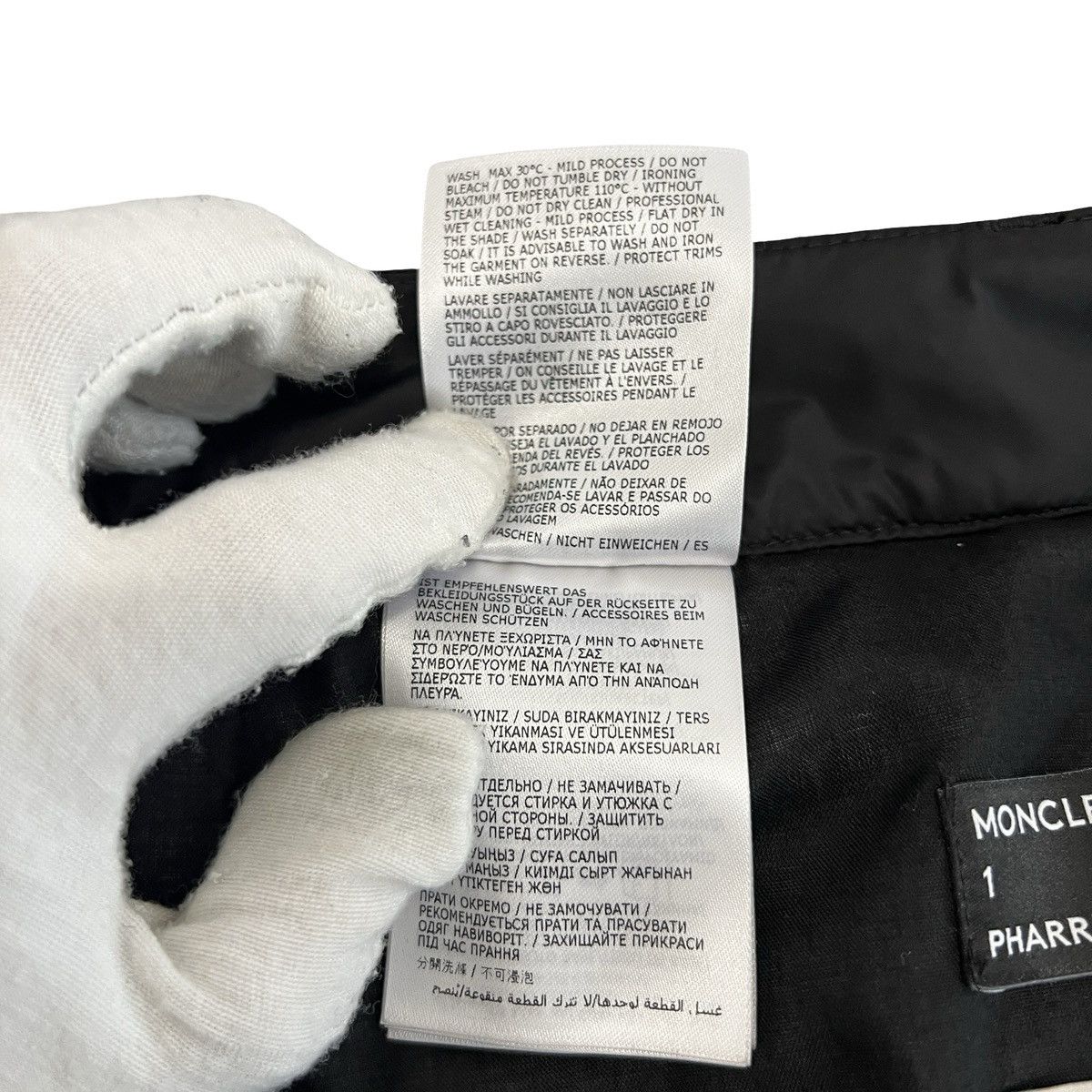 Moncler MONCLER × Pharrell Williams 2WAY Cargo Nylon Pants 44 Size US 32 / EU 48 - 12 Thumbnail