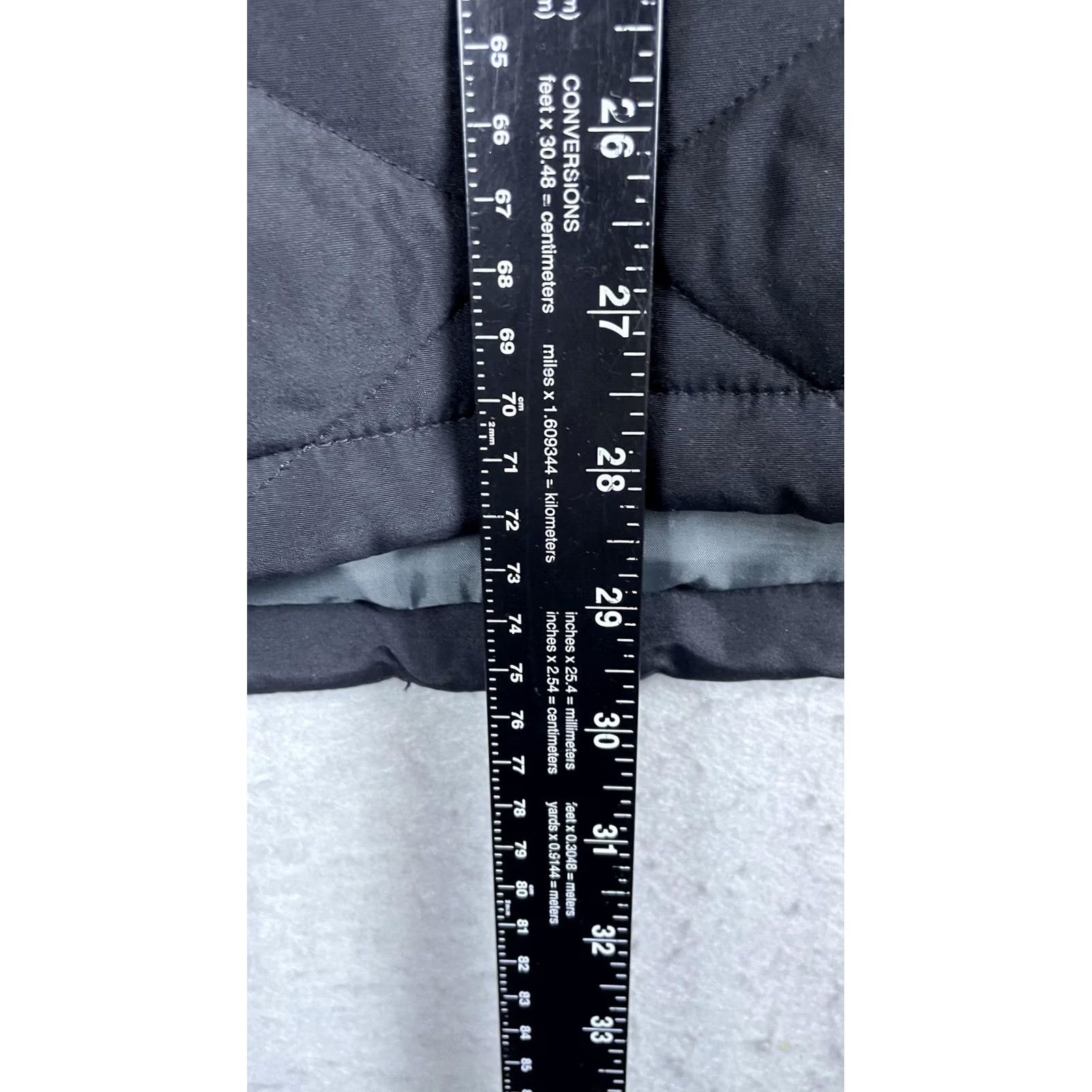 Vintage Magellan Outdoors Vest Womens XL Black Quilted Full Zip Puffer Outdoor Size XL / US 12-14 / IT 48-50 - 5 Thumbnail
