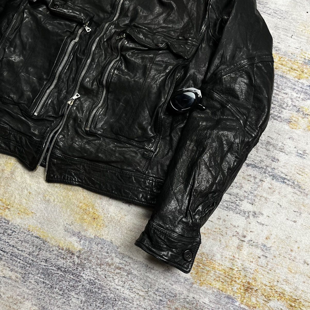 Neil Barrett Neil Barret wrinkled leather jacket fur collar Size US S / EU 44-46 / 1 - 5 Thumbnail