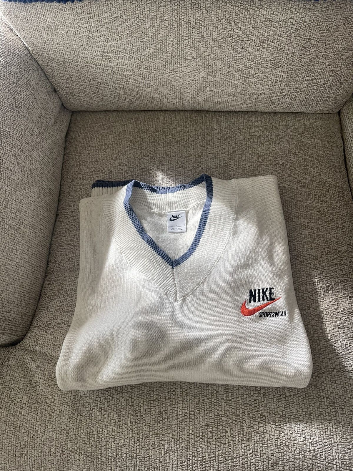 Nike Nike Sportswear Sweater Size US L / EU 52-54 / 3 - 1 Thumbnail