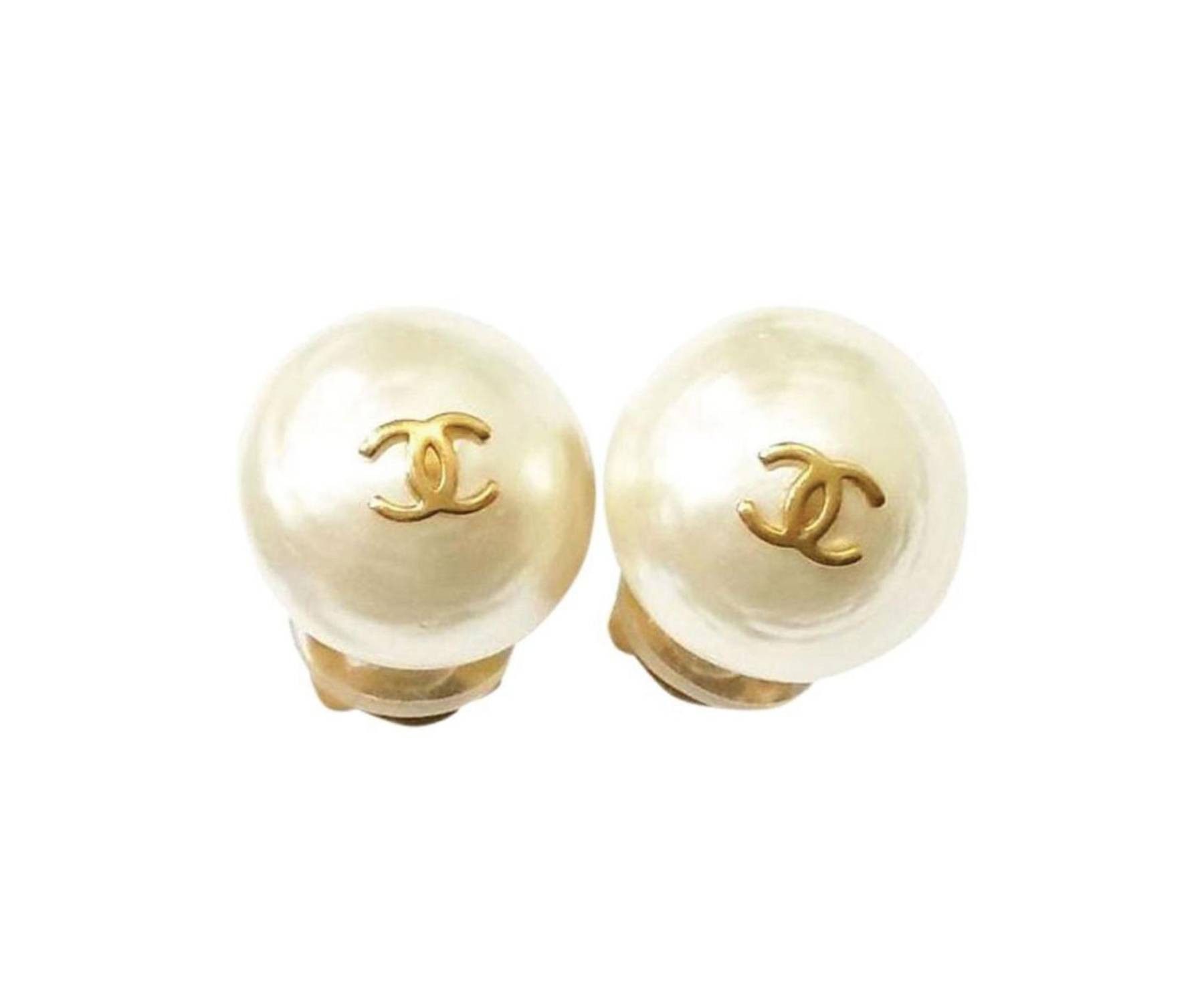 Chanel Chanel Classic Gold Plated CC Small Pearl Clip on Earrings Size ONE SIZE - 1 Thumbnail