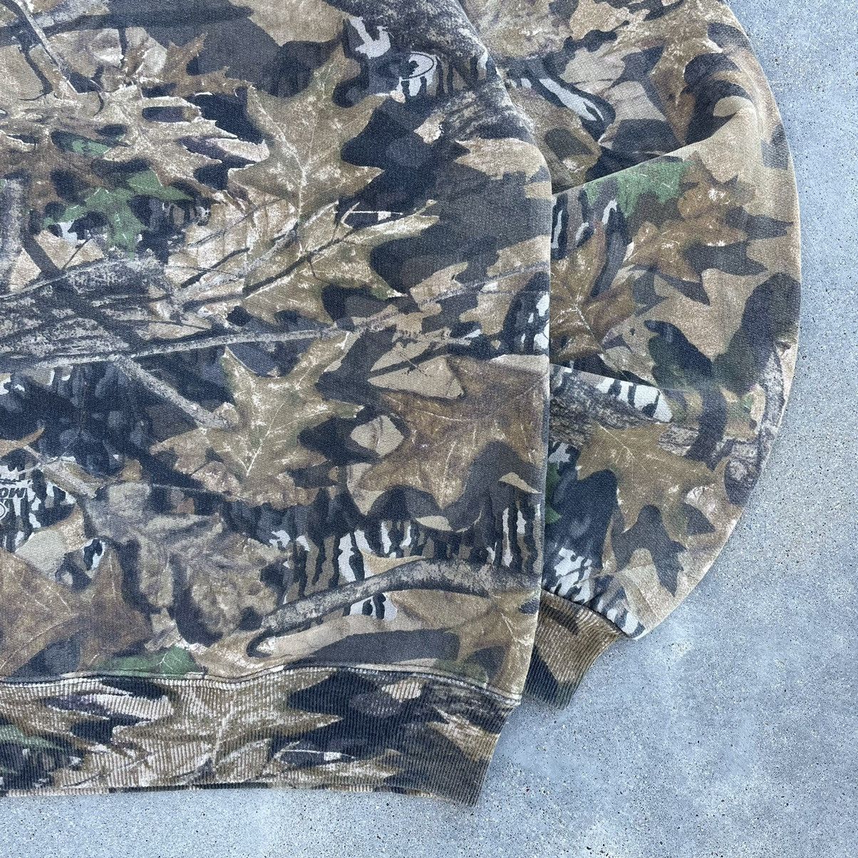 Japanese Brand × Vintage Crazy vintage 90s Realtree camo grunge crewneck sweatshirt Size US L / EU 52-54 / 3 - 2 Thumbnail