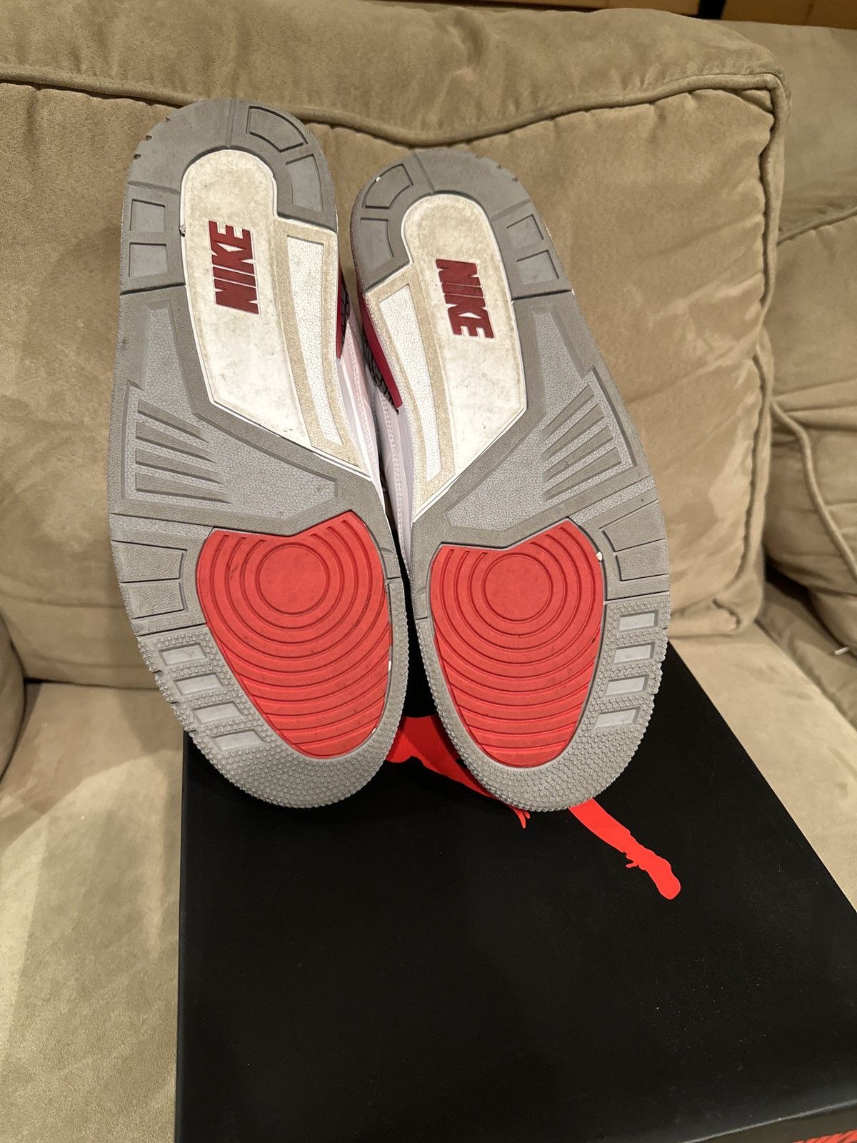 Jordan Brand × Nike Jordan 3 fire red Size US 11.5 / EU 44-45 - 7 Thumbnail