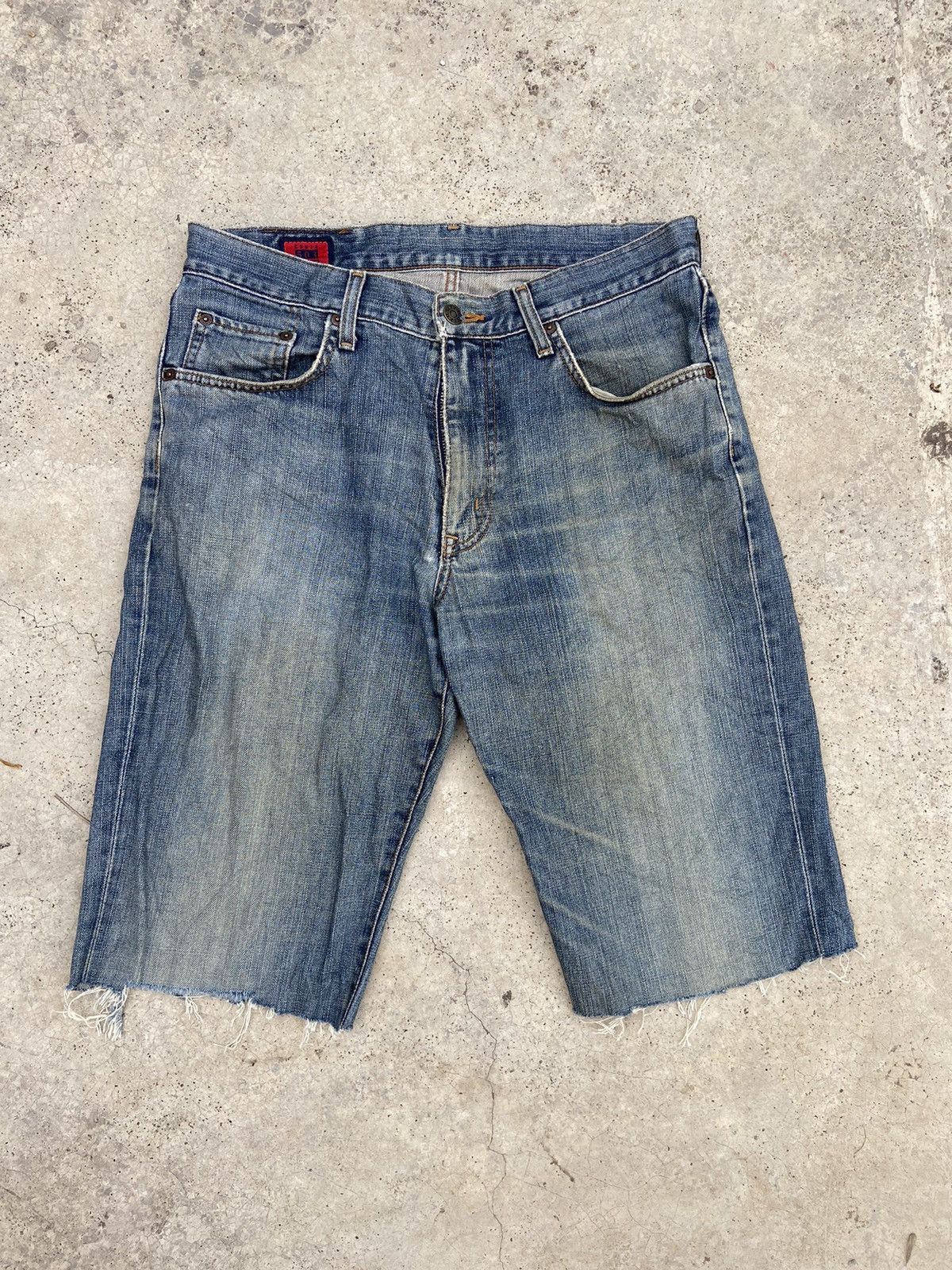Beauty Beast Vintage Edwin Short jeans distressed if six was nine Size US 32 / EU 48 - 1 Thumbnail