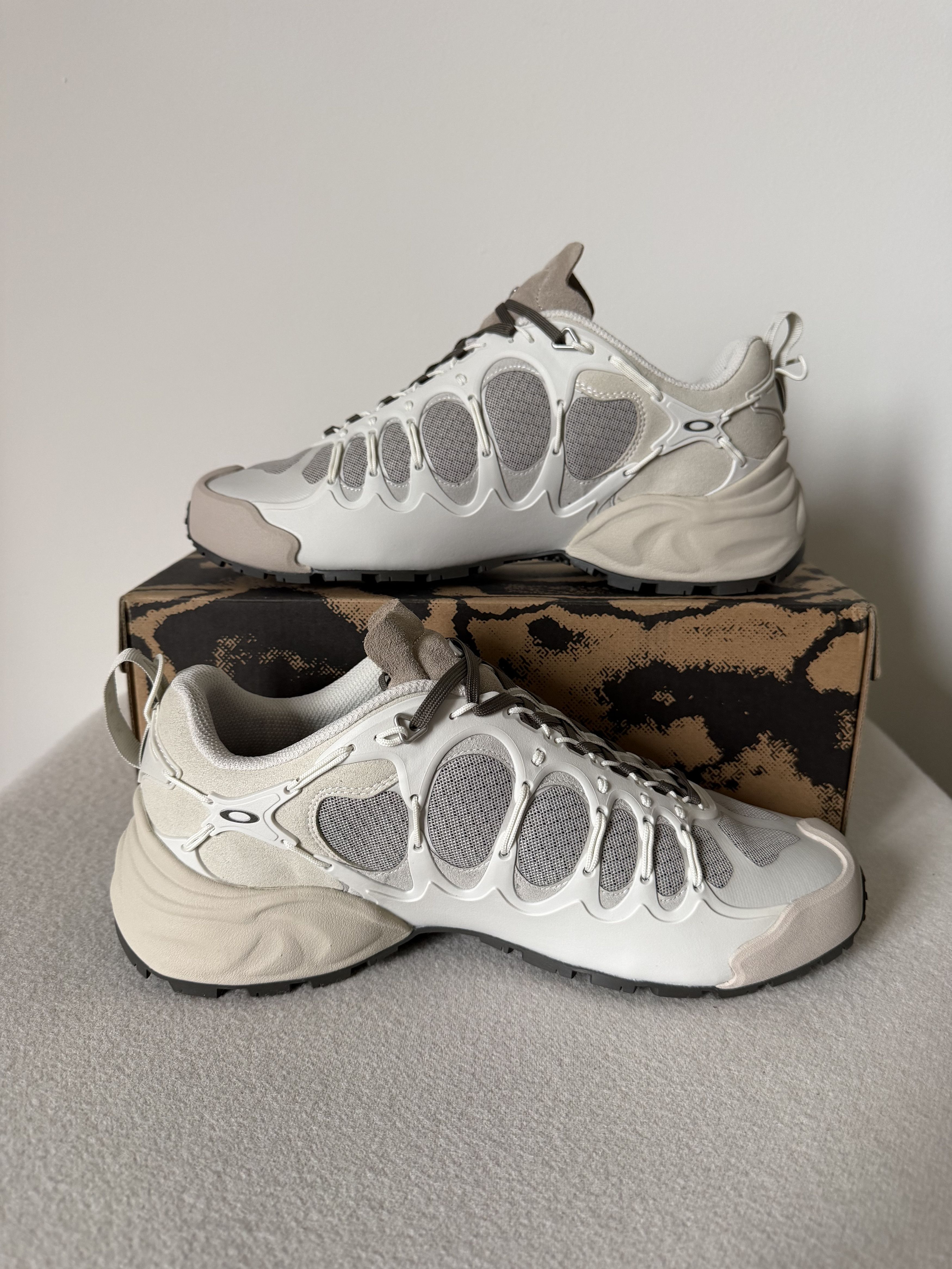 Oakley Oakley Factory Team Ibex Sneakers in Cream Size US 7 / EU 40 - 3 Thumbnail