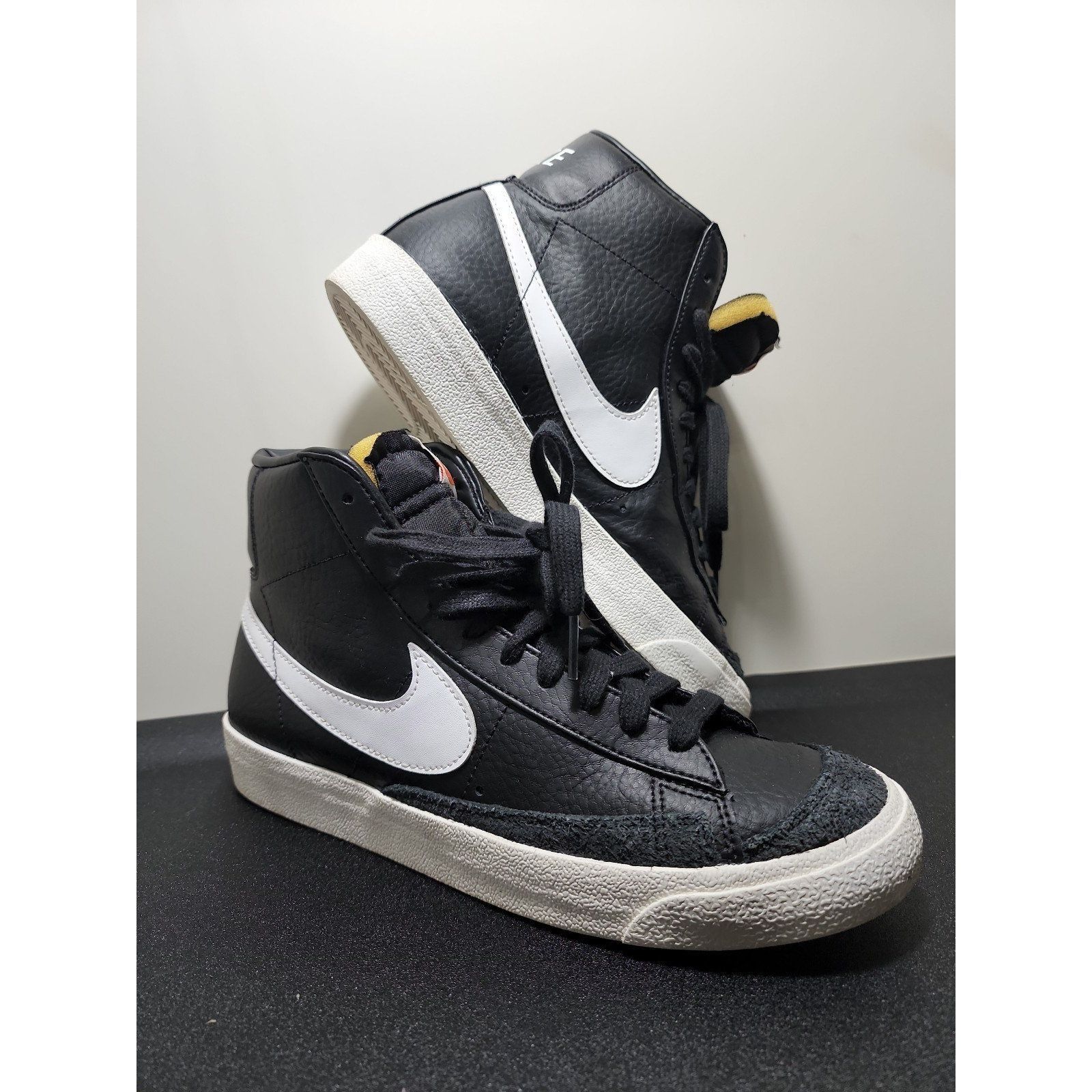 Nike Nike Blazer Mid 77 VintageBlack Sail Size 8 Size US 8 / EU 41 - 1 Thumbnail