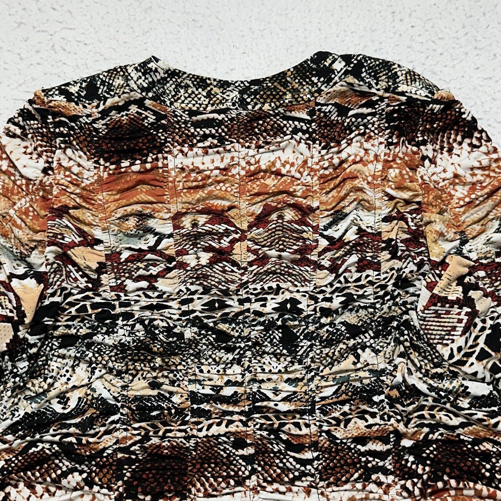 Chicos Chico's 2 Large Animal Snakeskin Ruched Sweatshirt Jacket Size L / US 10 / IT 46 - 10 Thumbnail