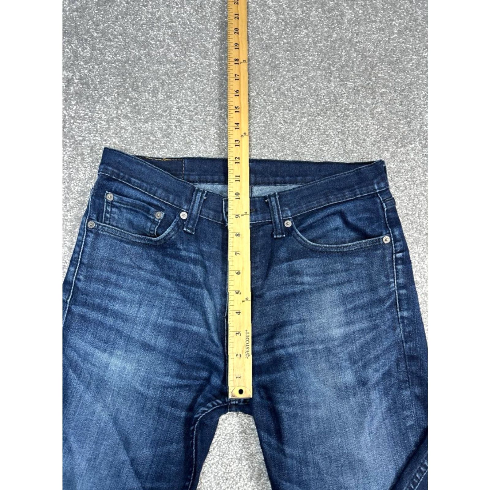 Levi's Levis 511 Jeans Mens Slim Skinny Low Rise Button Zipper 32 Blue Cotton Stretch Denim 29 Inseam Regular Size Type Jeans City Preppy Size US 32 / EU 48 - 4 Thumbnail