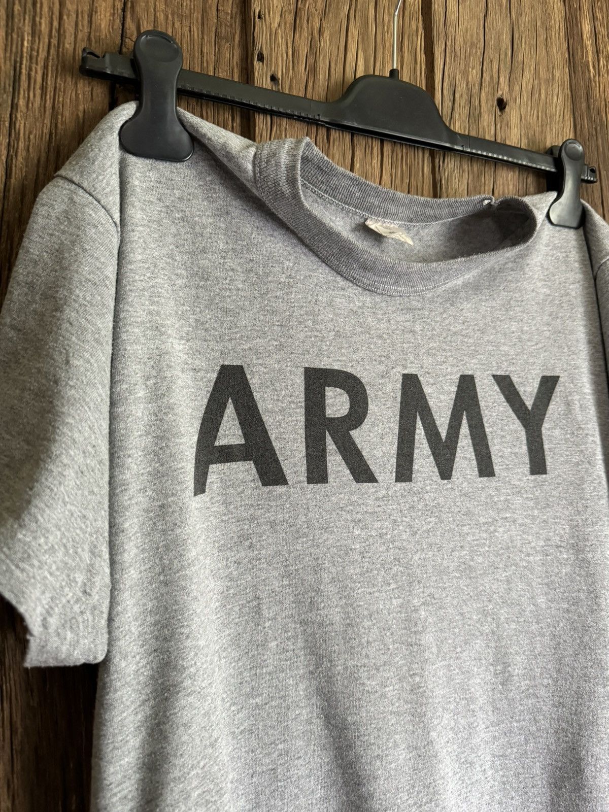 Vintage Vintage 70s US Army Training T-Shirt Size US S / EU 44-46 / 1 - 5 Thumbnail
