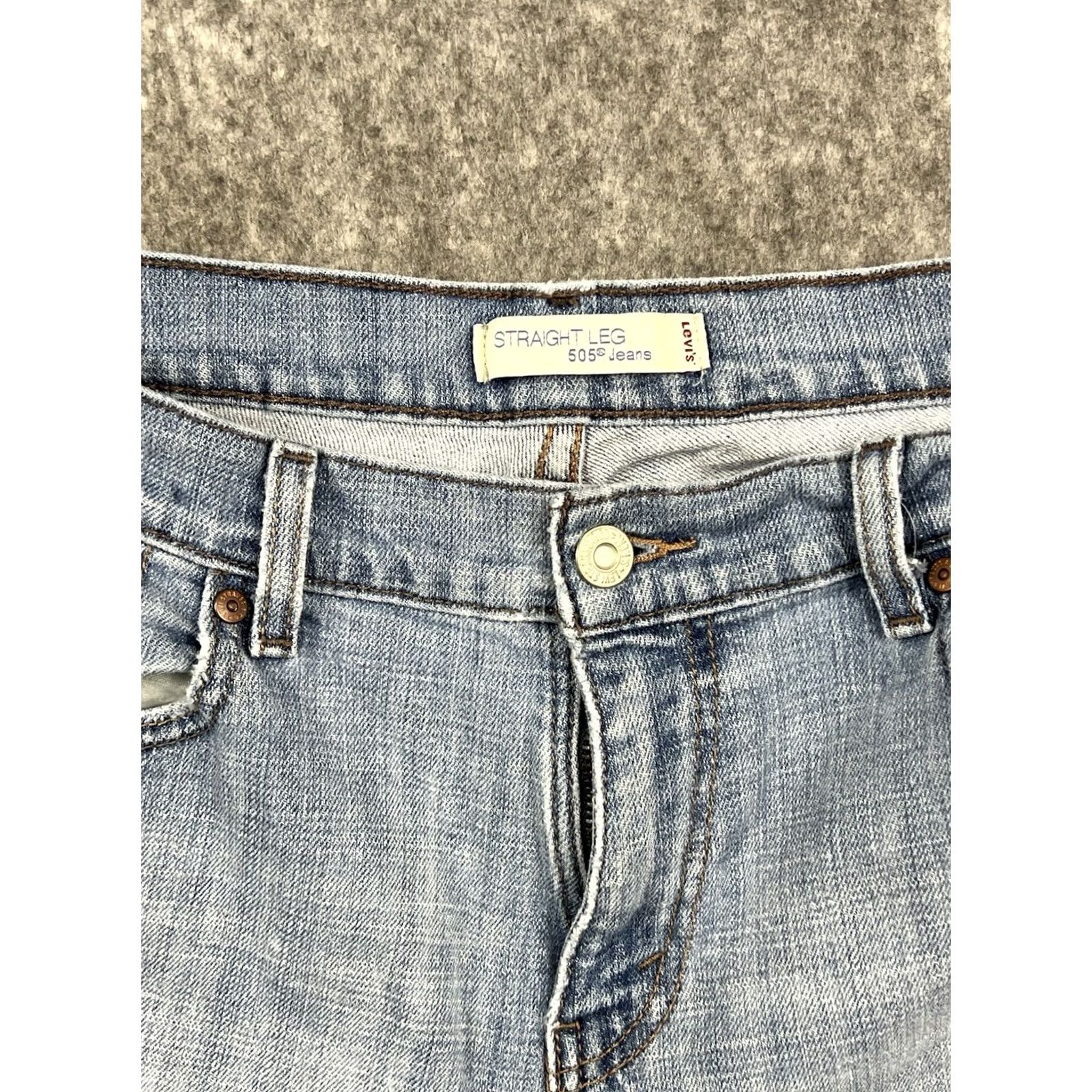 Levi's Levi's 505 Jeans Womens Regular Fit Straight Light Wash Distressed Size 12S, 29 in Inseam, Denim, 100% Cotton, Button Zip, Mid Rise, USA 90s Y2K Theme Size 34" / US 12 / IT 48 - 6 Thumbnail