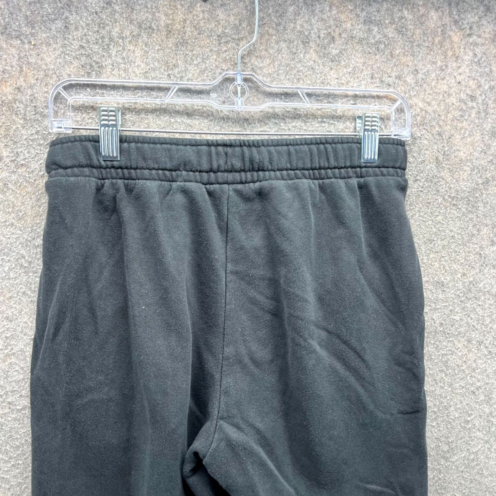 Puma PUMA Sweatpants Mens M Black Fleece Joggers Drawstring Logo Athletic Sportswear Tight Cuffed Pockets Regular Inseam 26 Size US 31 - 5 Thumbnail