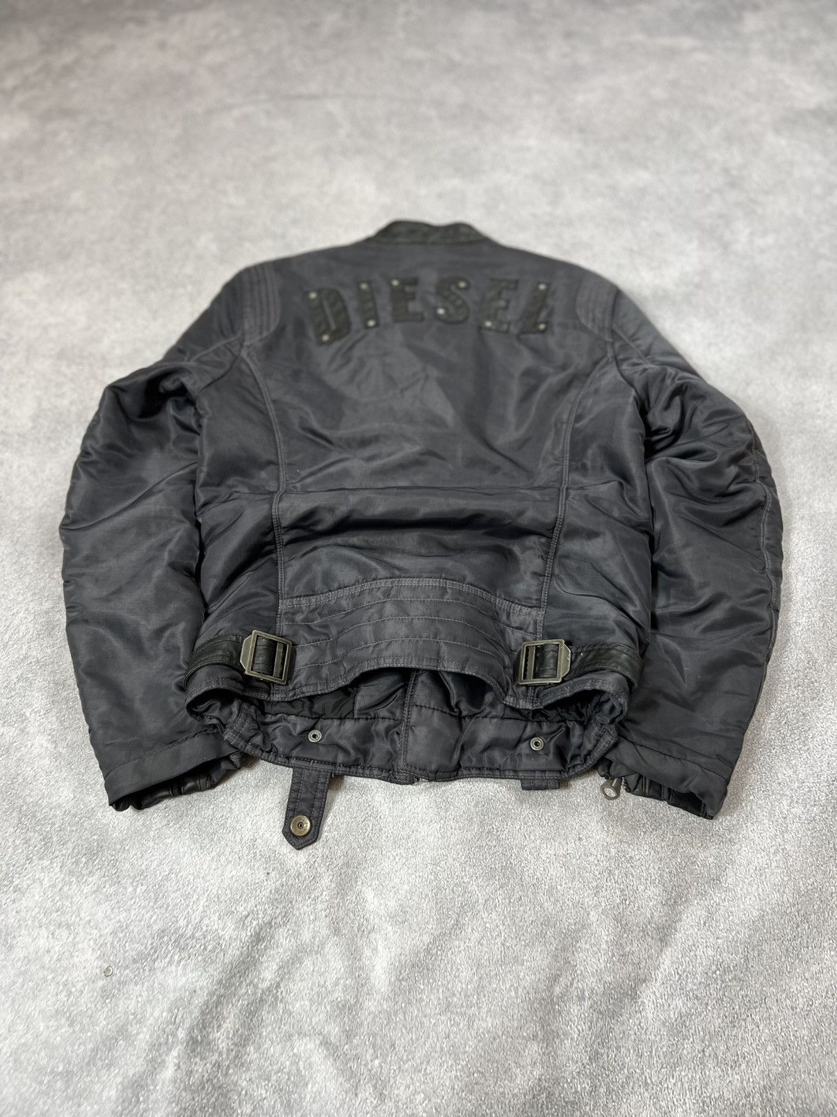 Diesel VTG Yohji Yamamoto Style Cropped Kanye Boxy Jacket Size US S / EU 44-46 / 1 - 11 Thumbnail