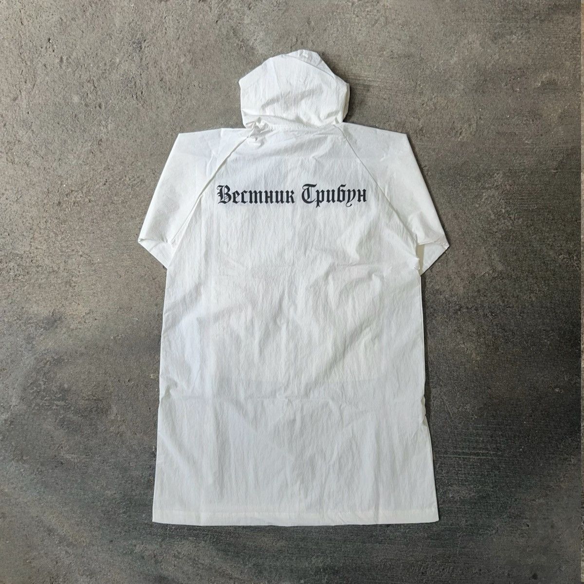 Yeezy YZY Gosha RC-01 White Raincoat Size US M / EU 48-50 / 2 - 1 Thumbnail