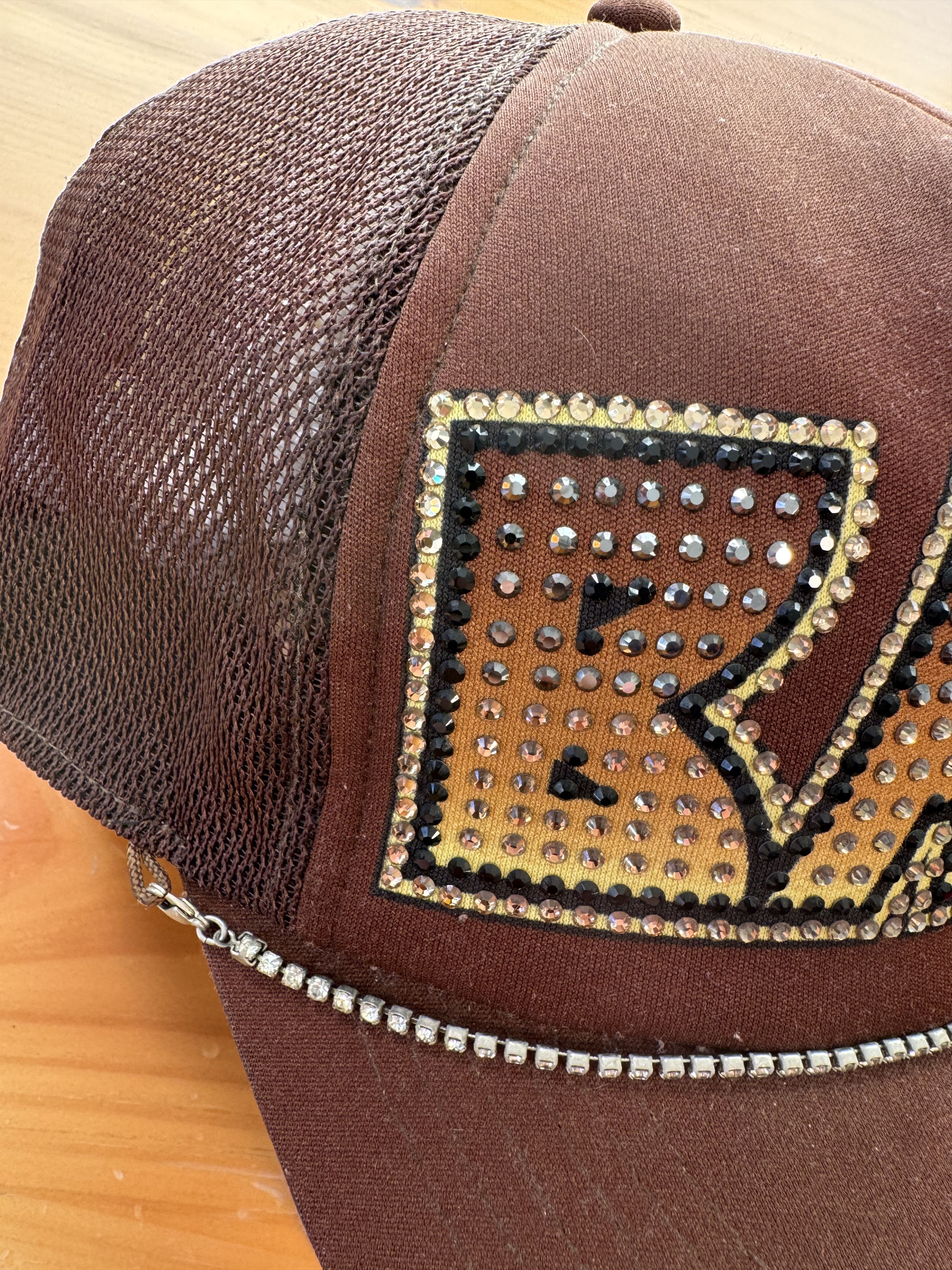 Bape 06' Bape Bathing Ape Kiss swarovski rhinestone hat trucker Size ONE SIZE - 7 Thumbnail