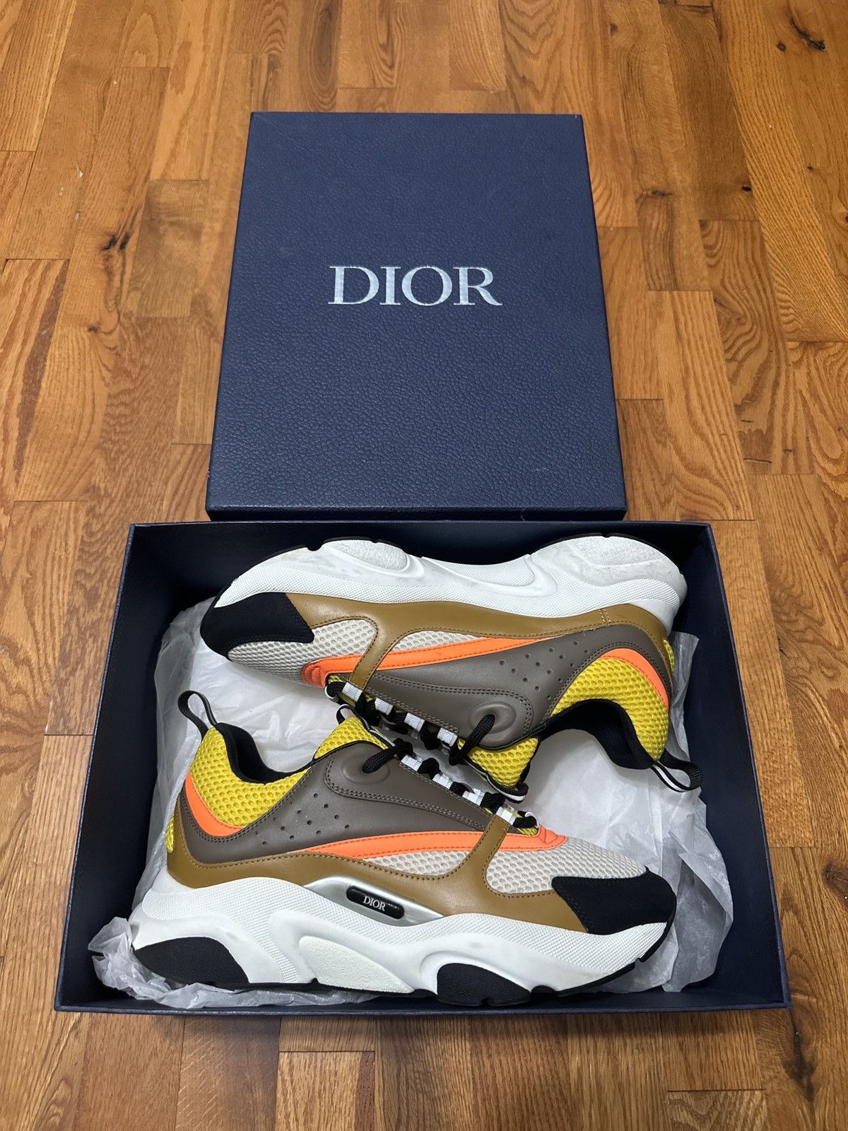 Dior Dior B22 Ebony Camel Size US 9 / EU 42 - 16 Thumbnail