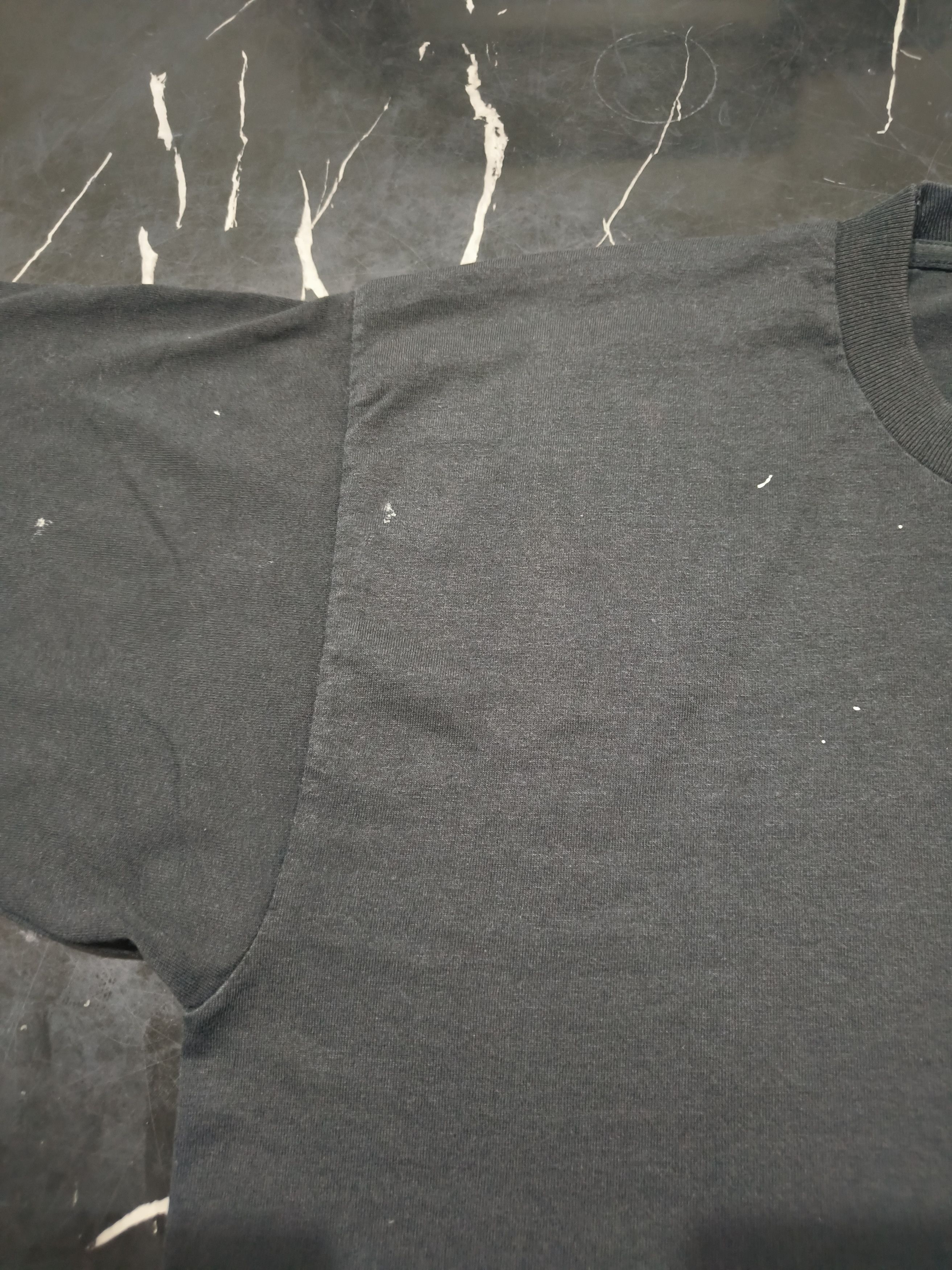 Band Tees Vintage 90s Better than a thousand "Value driven" shirt Size US L / EU 52-54 / 3 - 8 Thumbnail